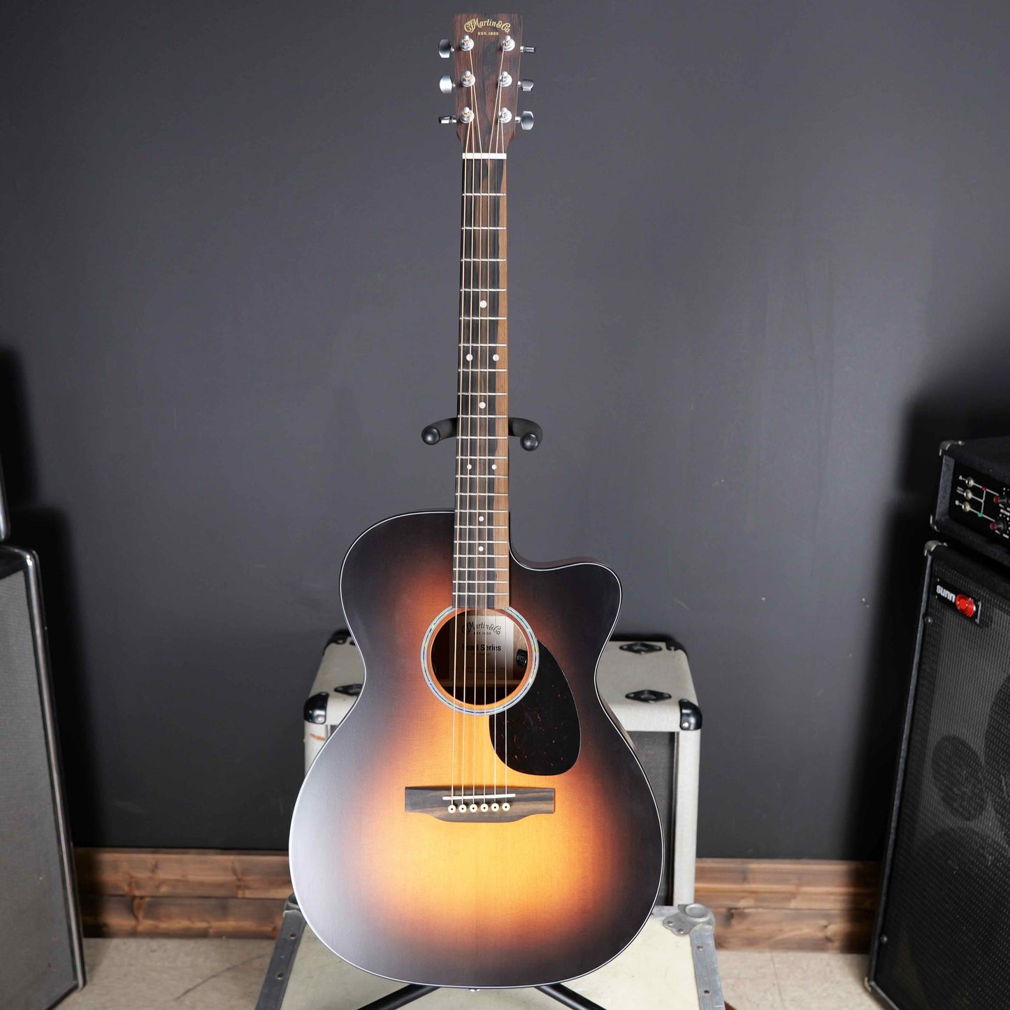 Martin OMC-10E Modern Burst