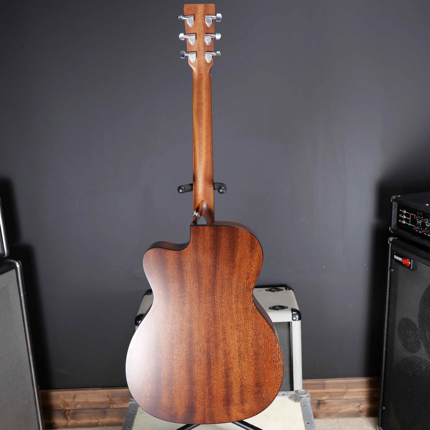Martin OMC-10E Modern Burst