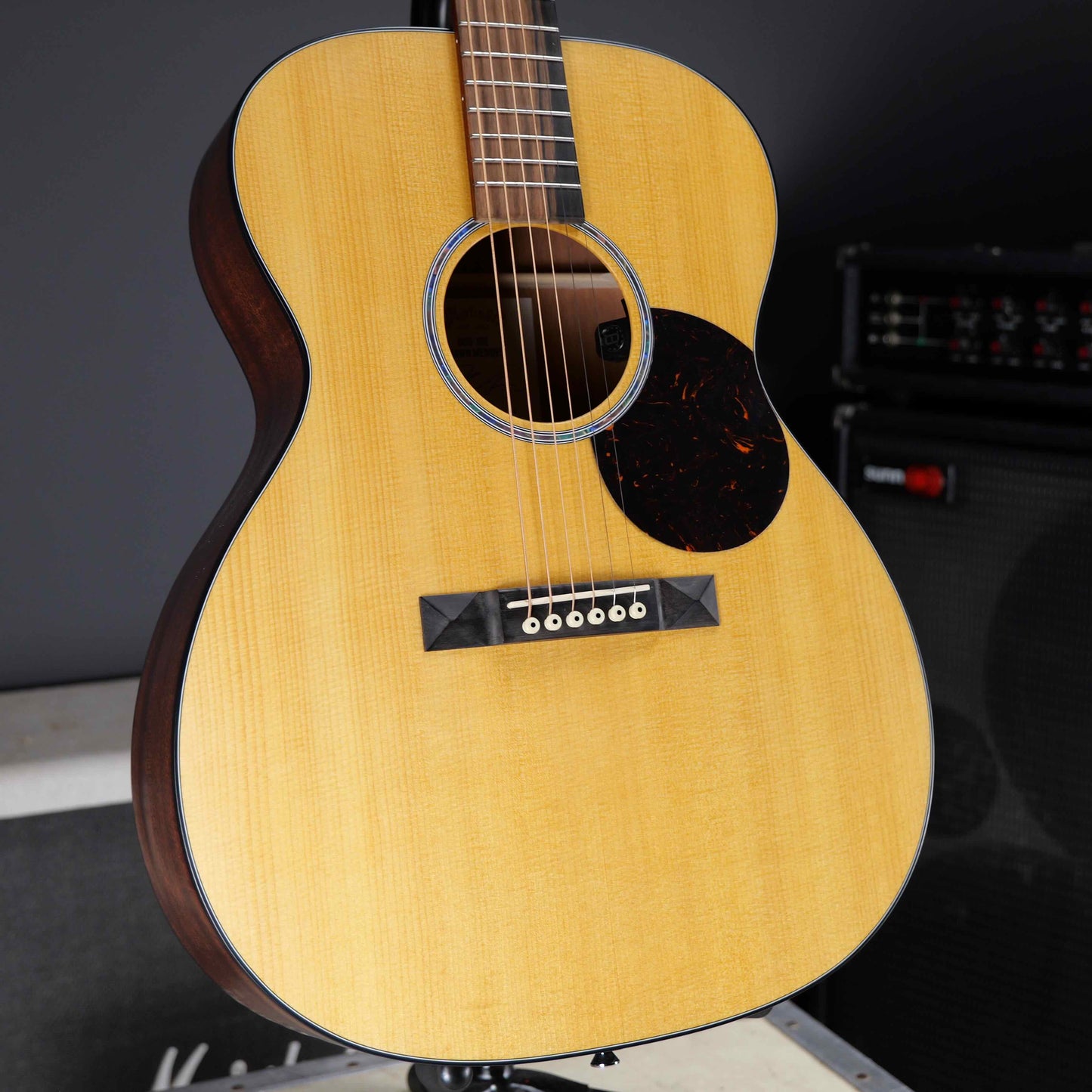 Martin Shawn Mendes 000-10E Shawn Mendes