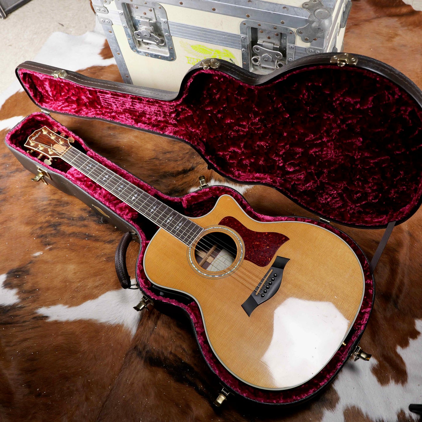 Taylor 814-CE Year 2000