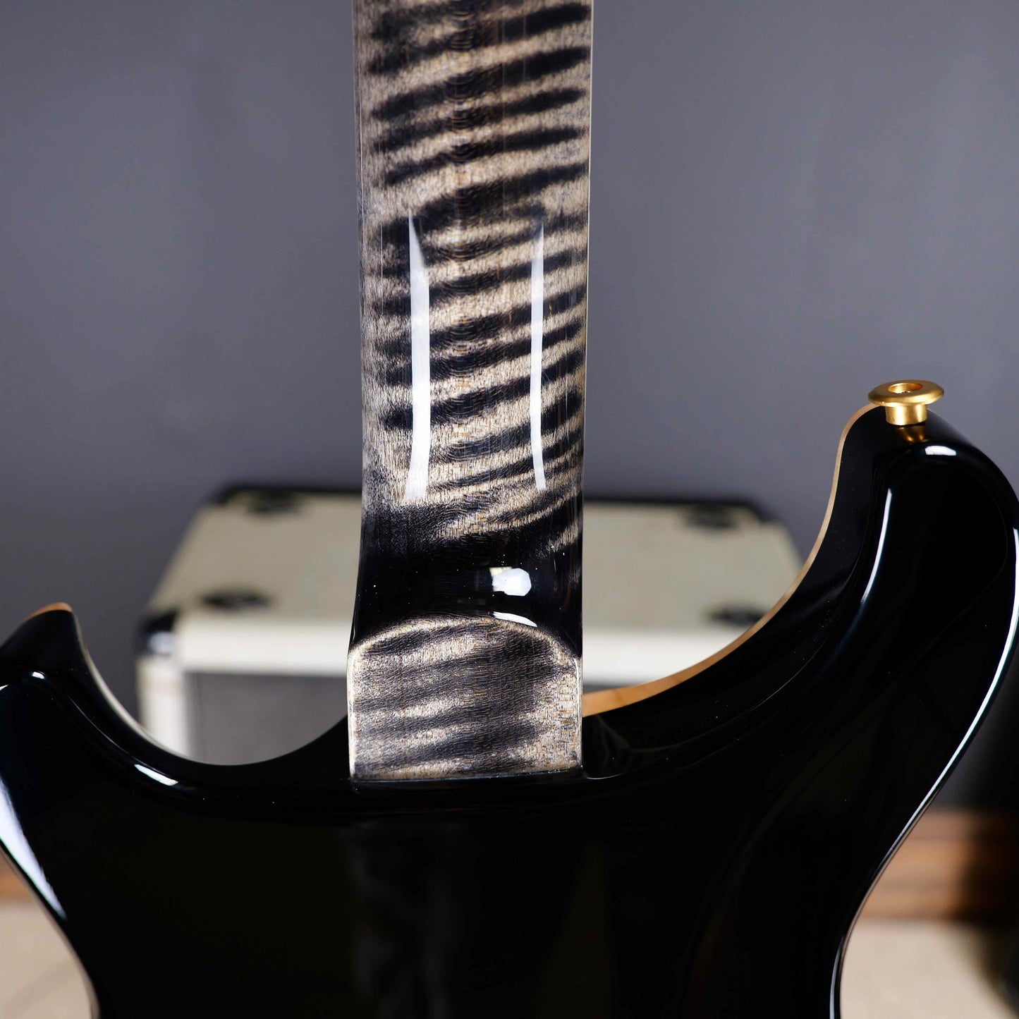 PRS Wood Library McCarty Tremolo Charcoal