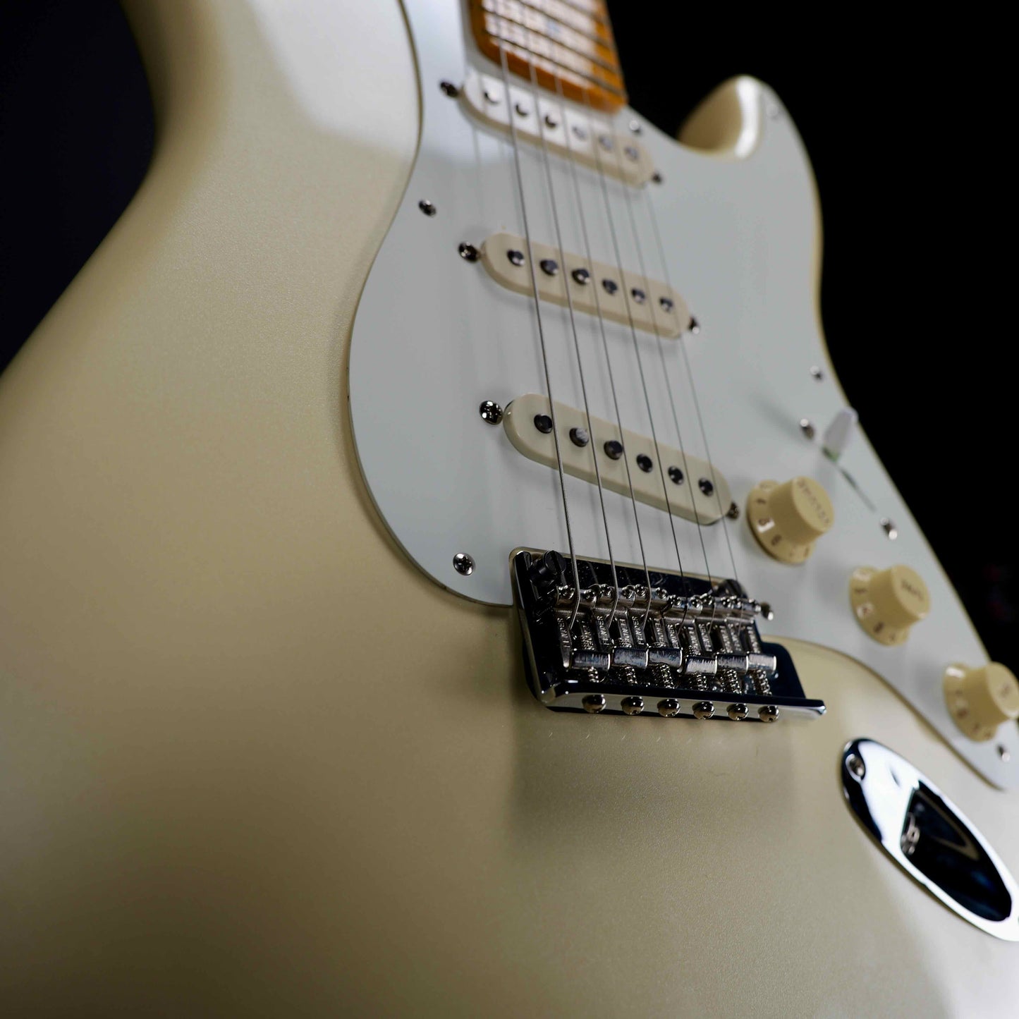 Lincoln Brewster Stratocaster Olympic Pearl
