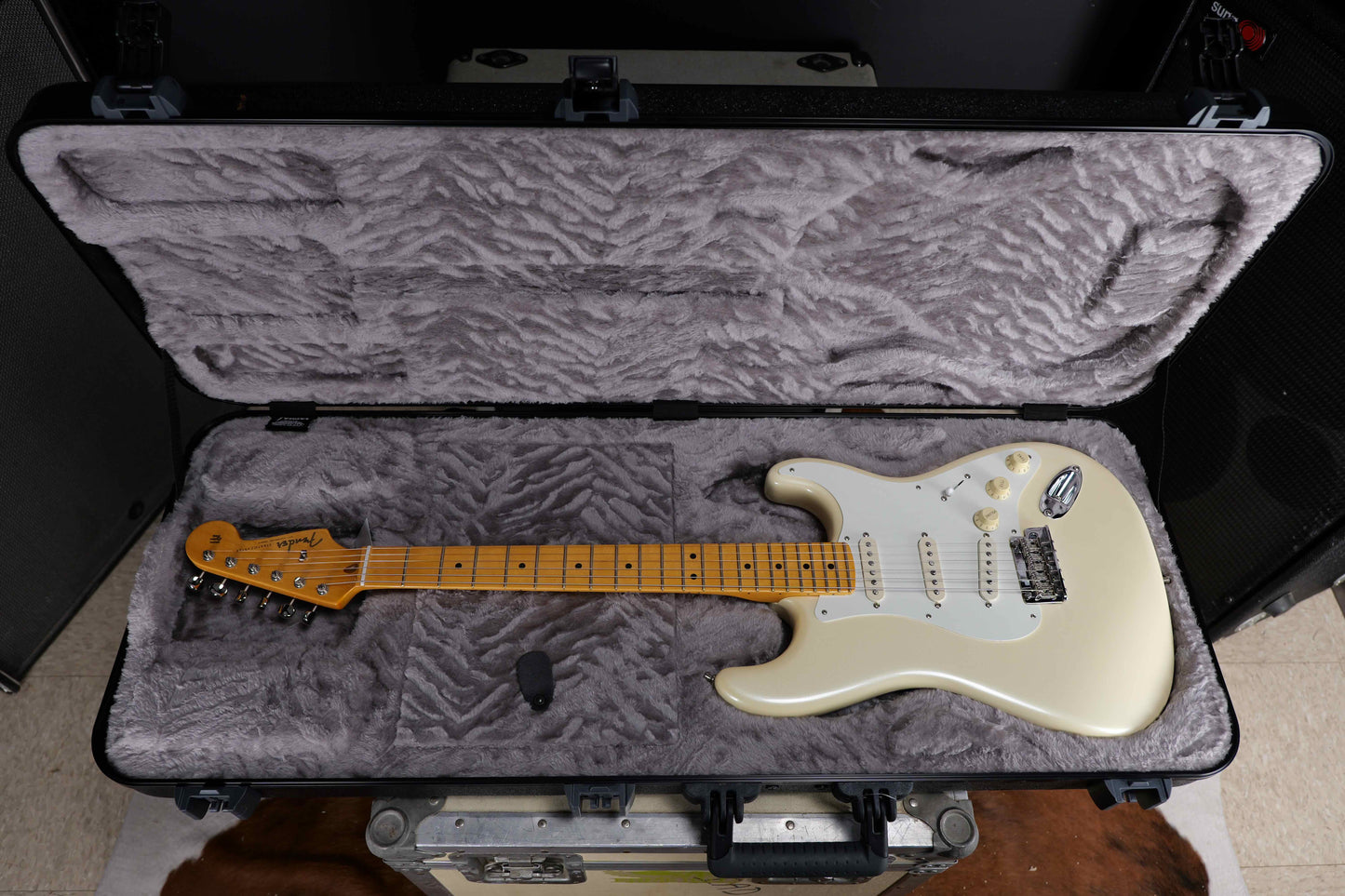 Lincoln Brewster Stratocaster Olympic Pearl