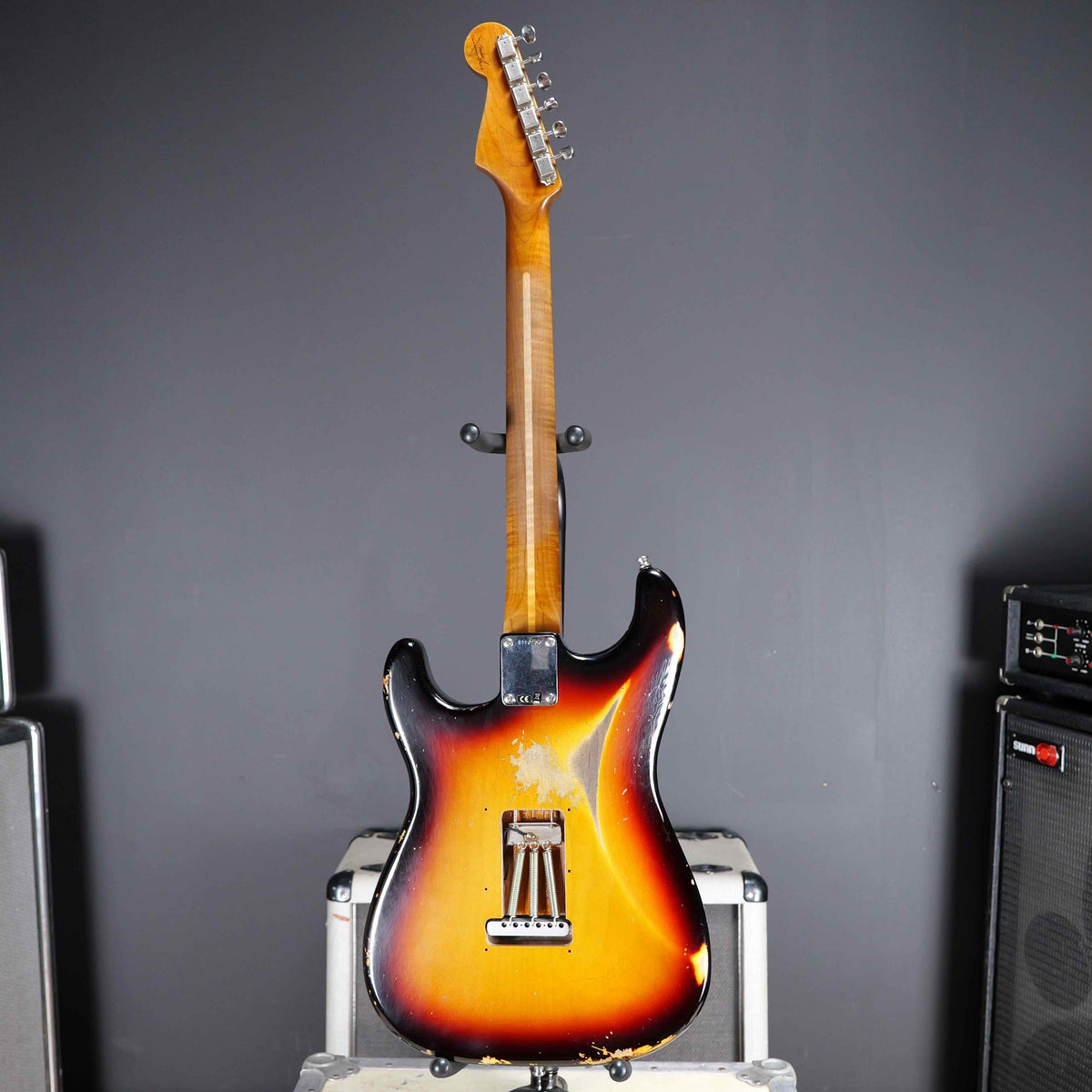 Fender Custom Shop Sweetwater Dealer Select Stratocaster 3-Tone Sunburst