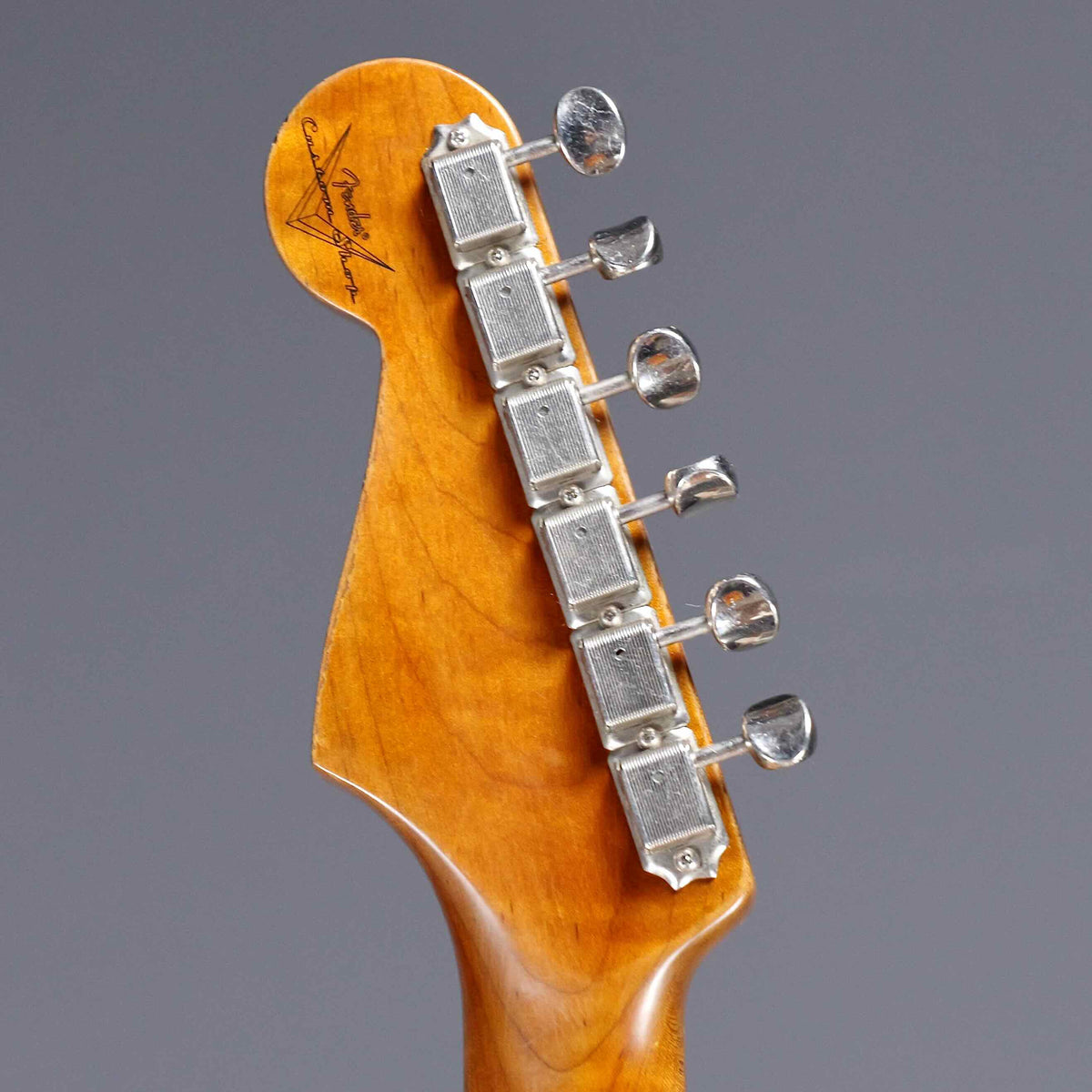 Fender Custom Shop Sweetwater Dealer Select Stratocaster 3-Tone Sunburst