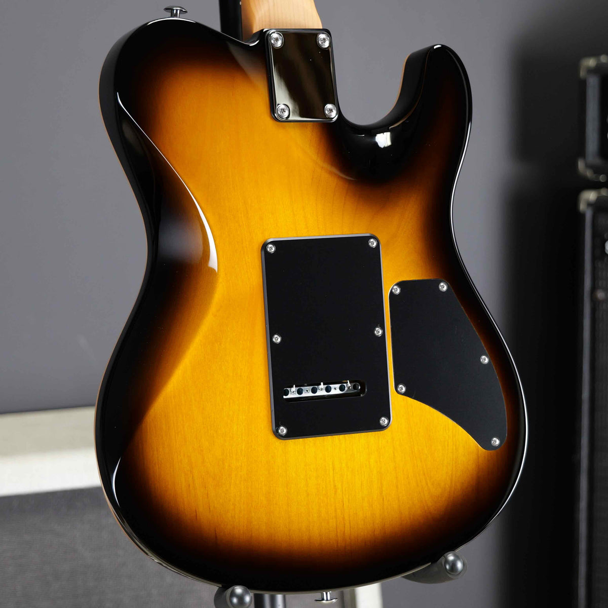 Suhr Oso Short Scale 2 Tone Tobacco Burst Left Handed