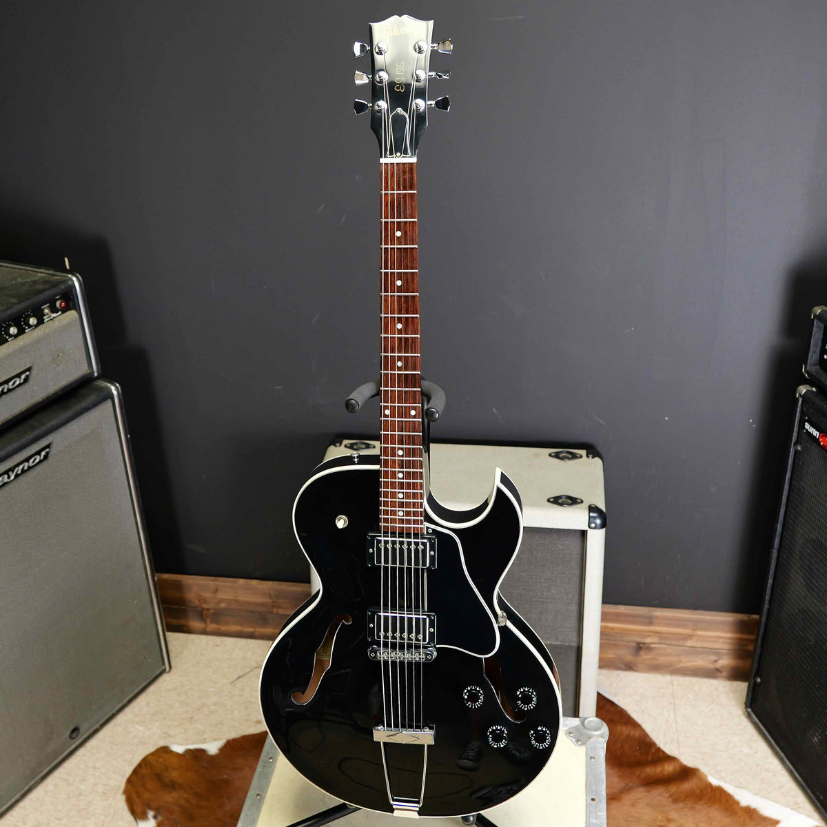 Gibson ES-135 Ebony 2000s