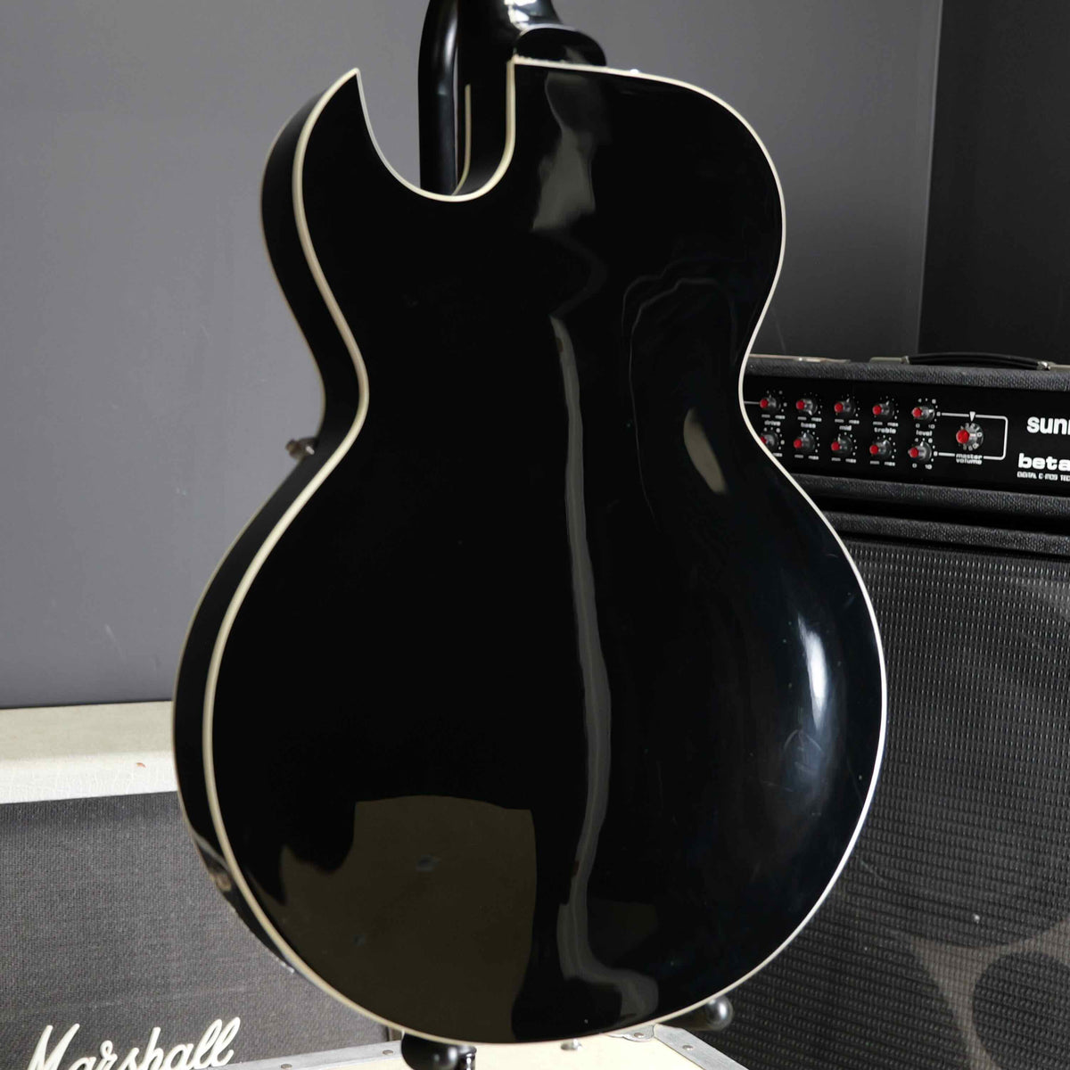 Gibson ES-135 Ebony 2000s