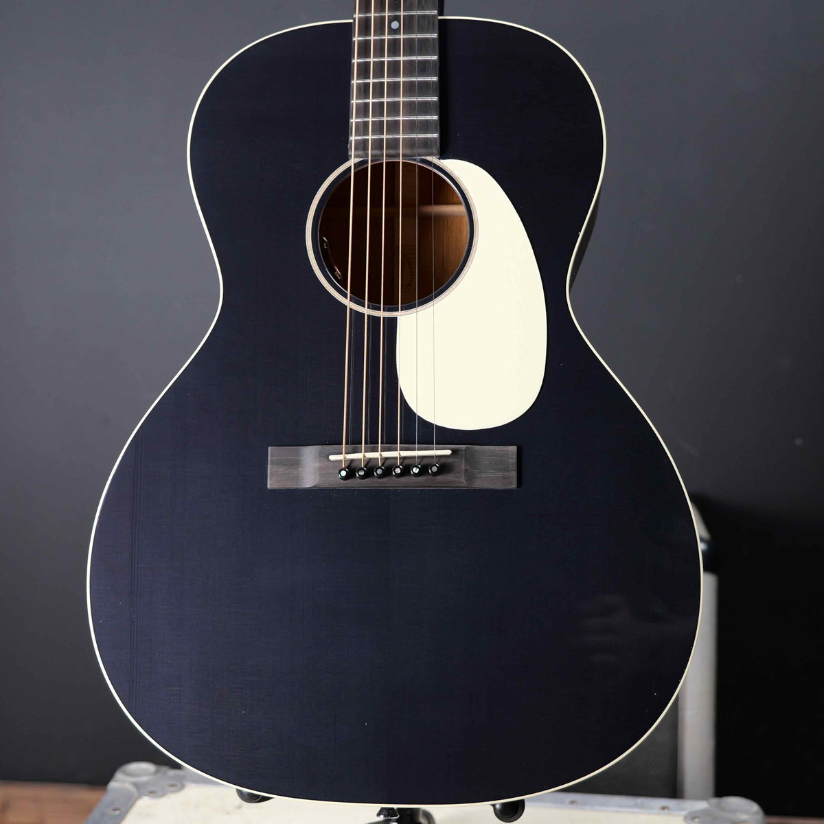 Martin 00L-16E Black Smoke