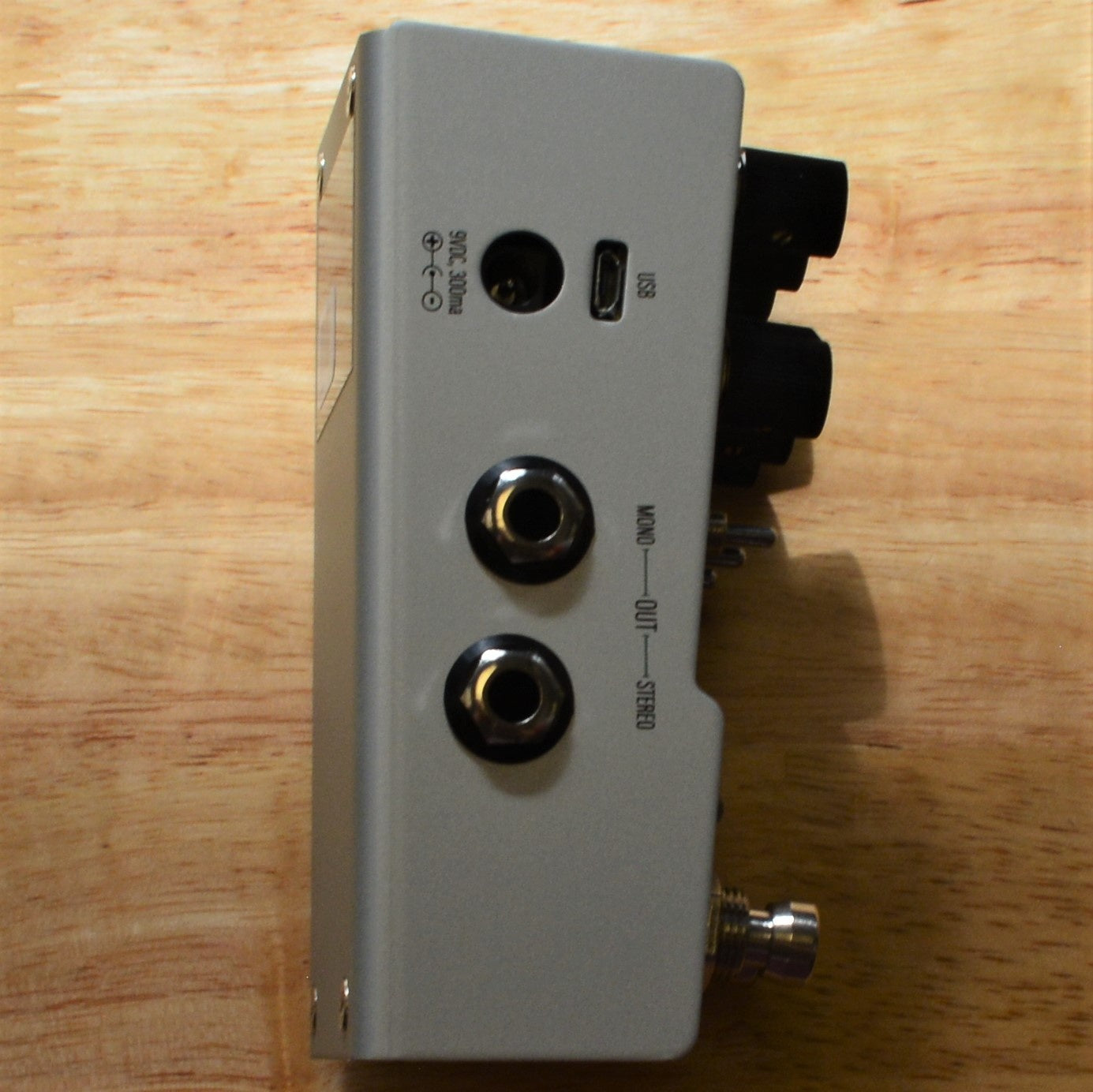 Walrus Audio MAKO Series: D1 High-Fidelity Delay