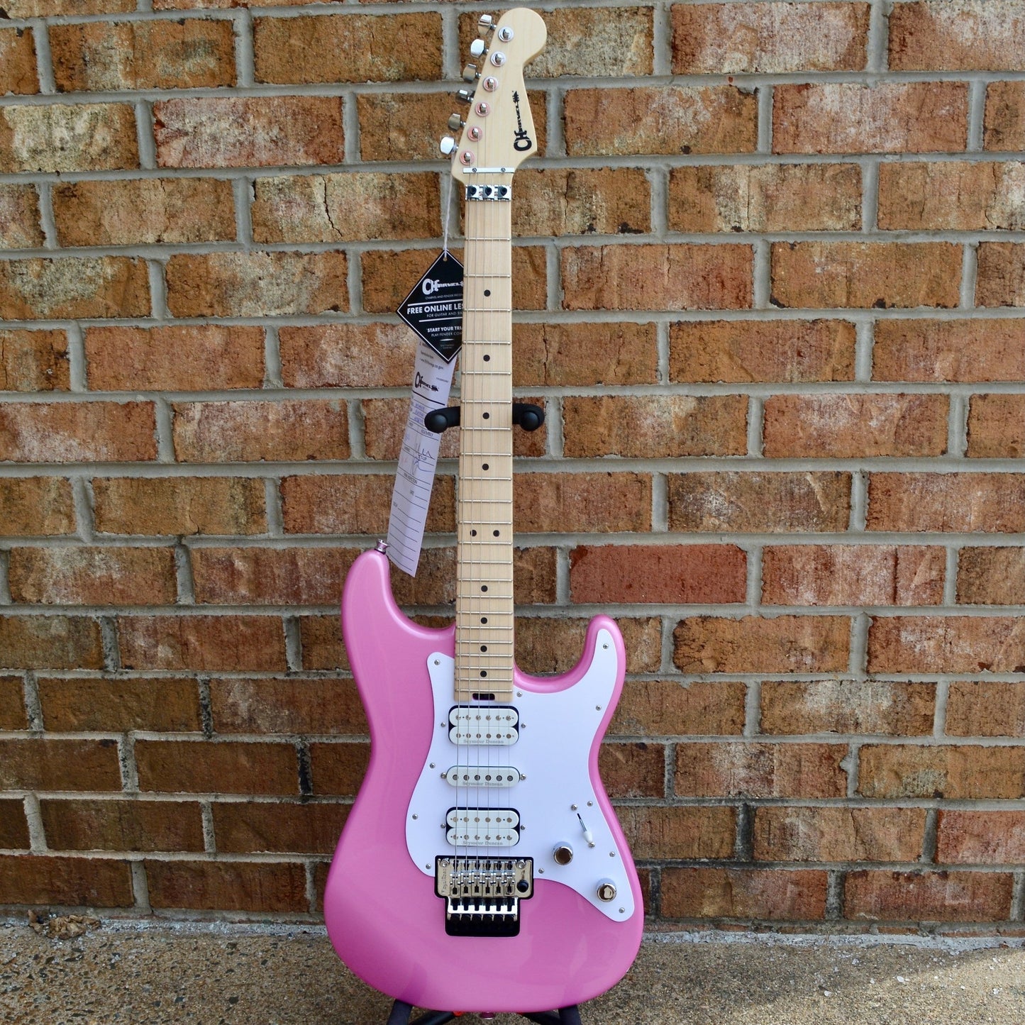 Charvel Pro-Mod So-Cal Style 1 HSH FR M Platinum Pink