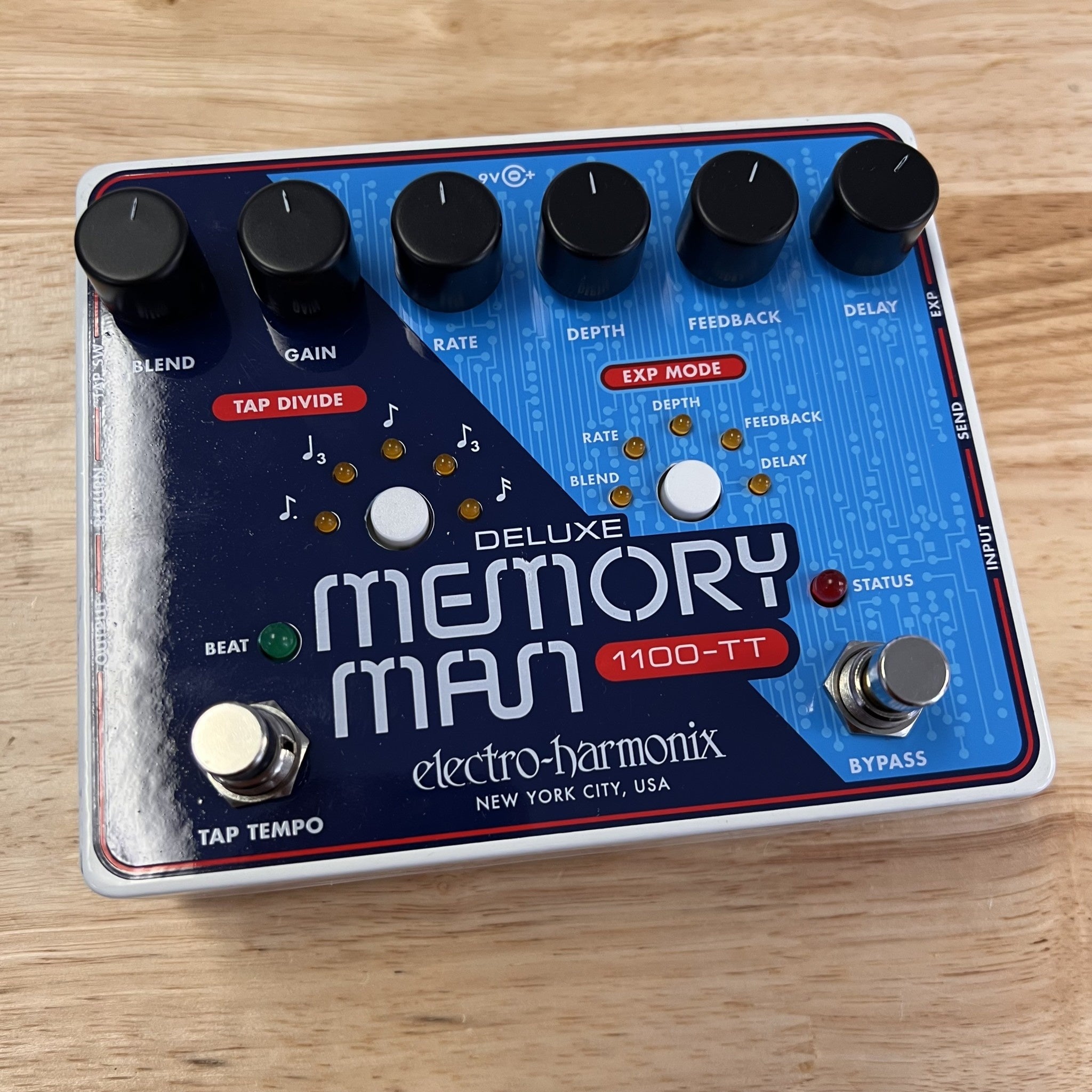 Electro-Harmonix Deluxe Memory Man 1100-TT Analog Delay – Matt's