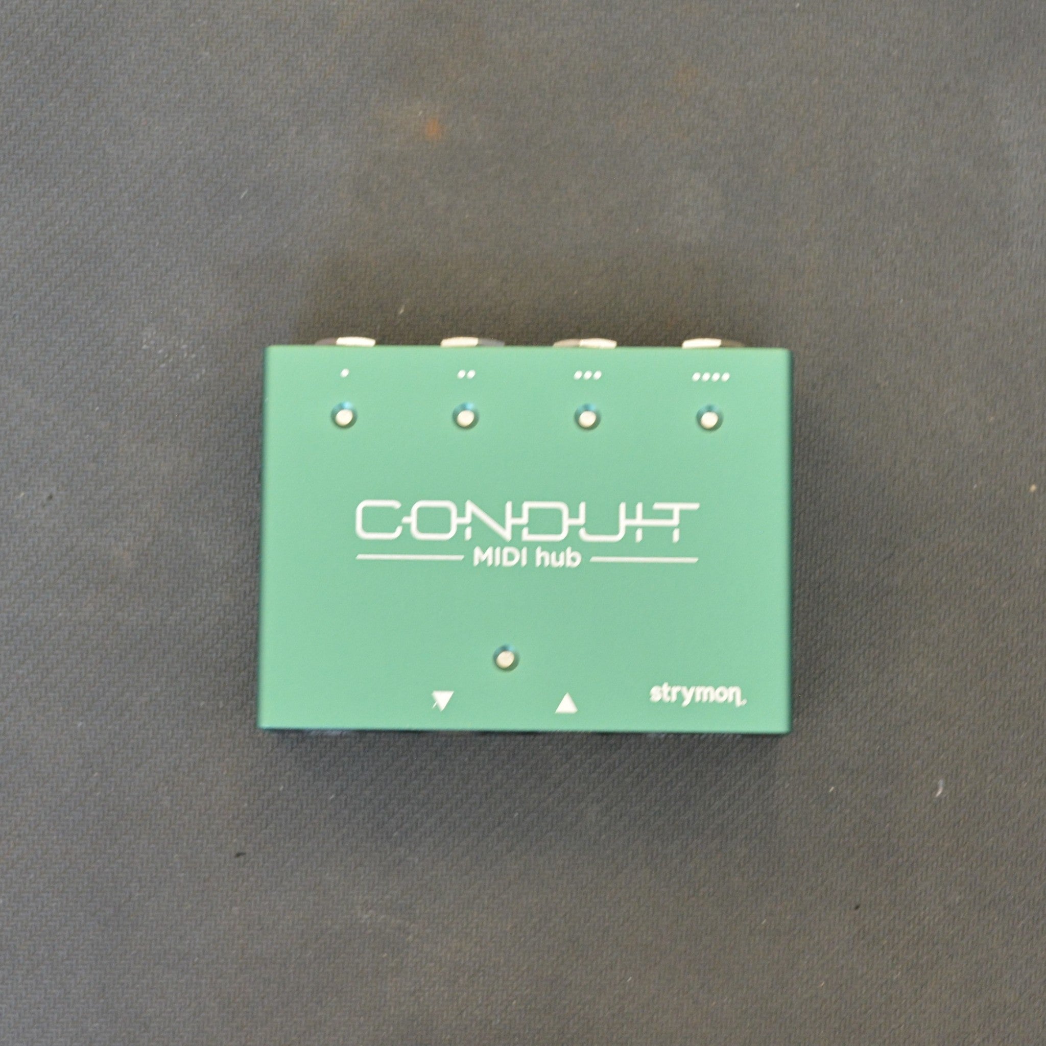 Strymon Conduit MIDI Hub – Matt's Guitars