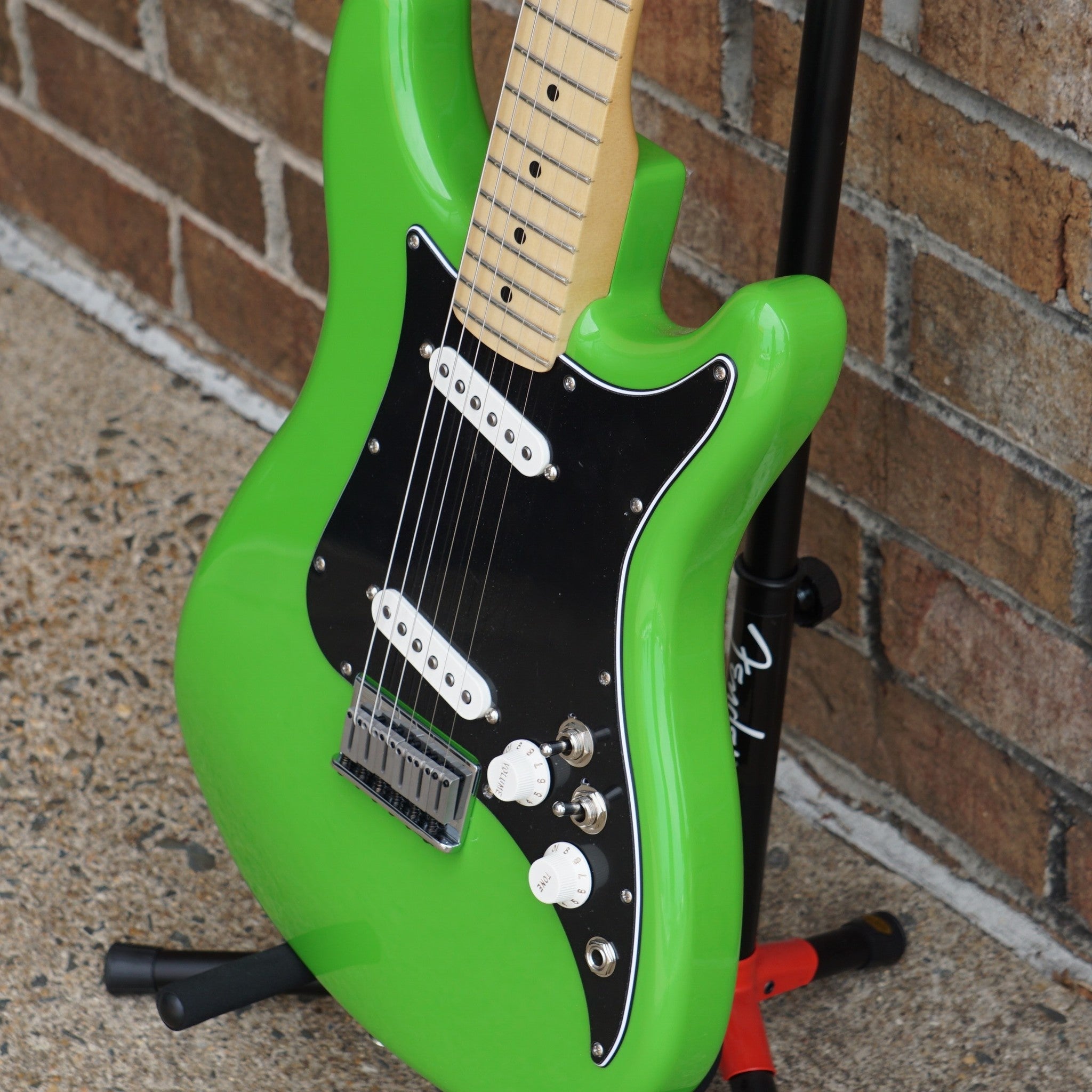 Fender PLAYER LEAD II Neon Green – Matt's Guitars