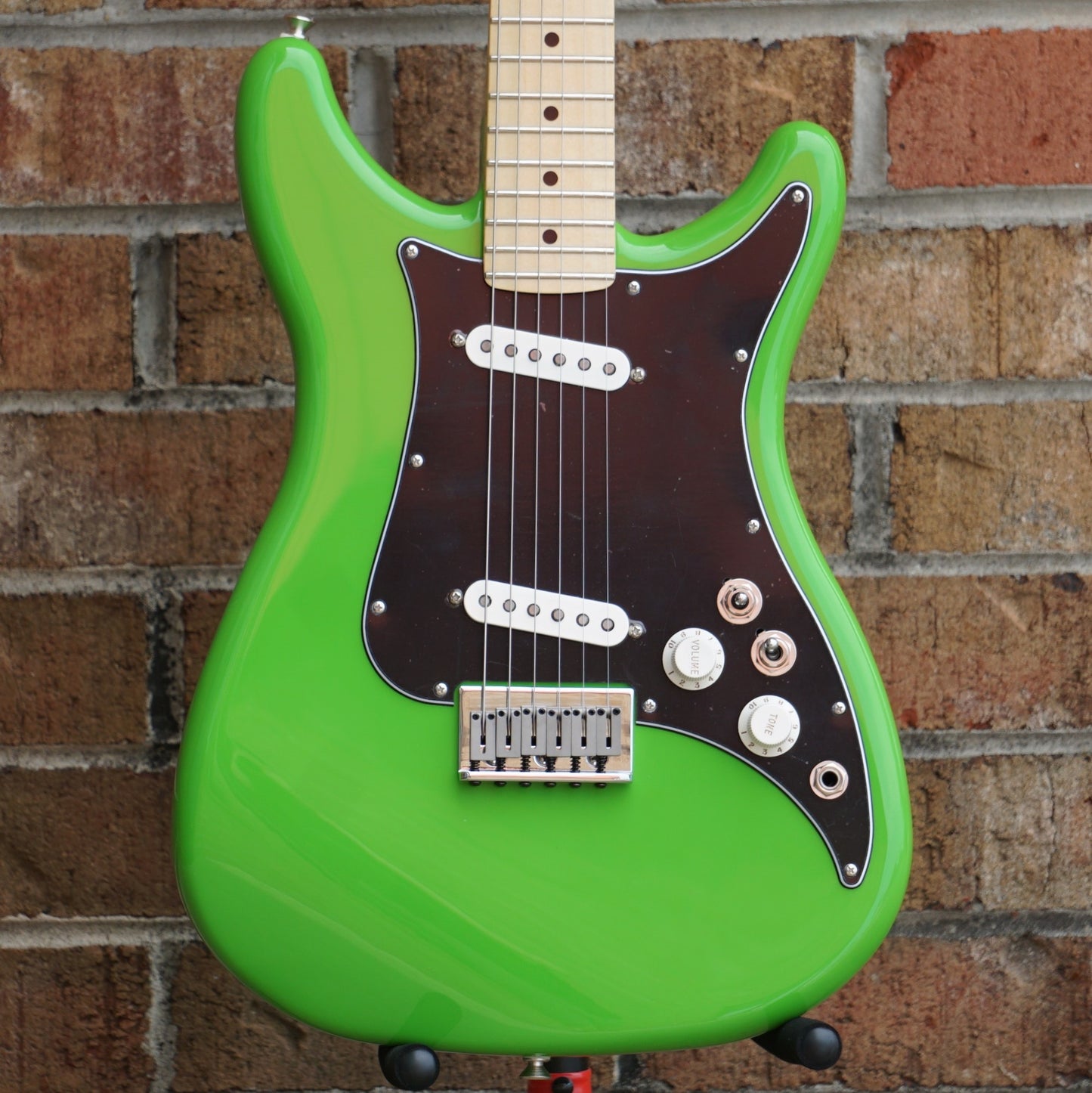 Fender PLAYER LEAD II Neon Green