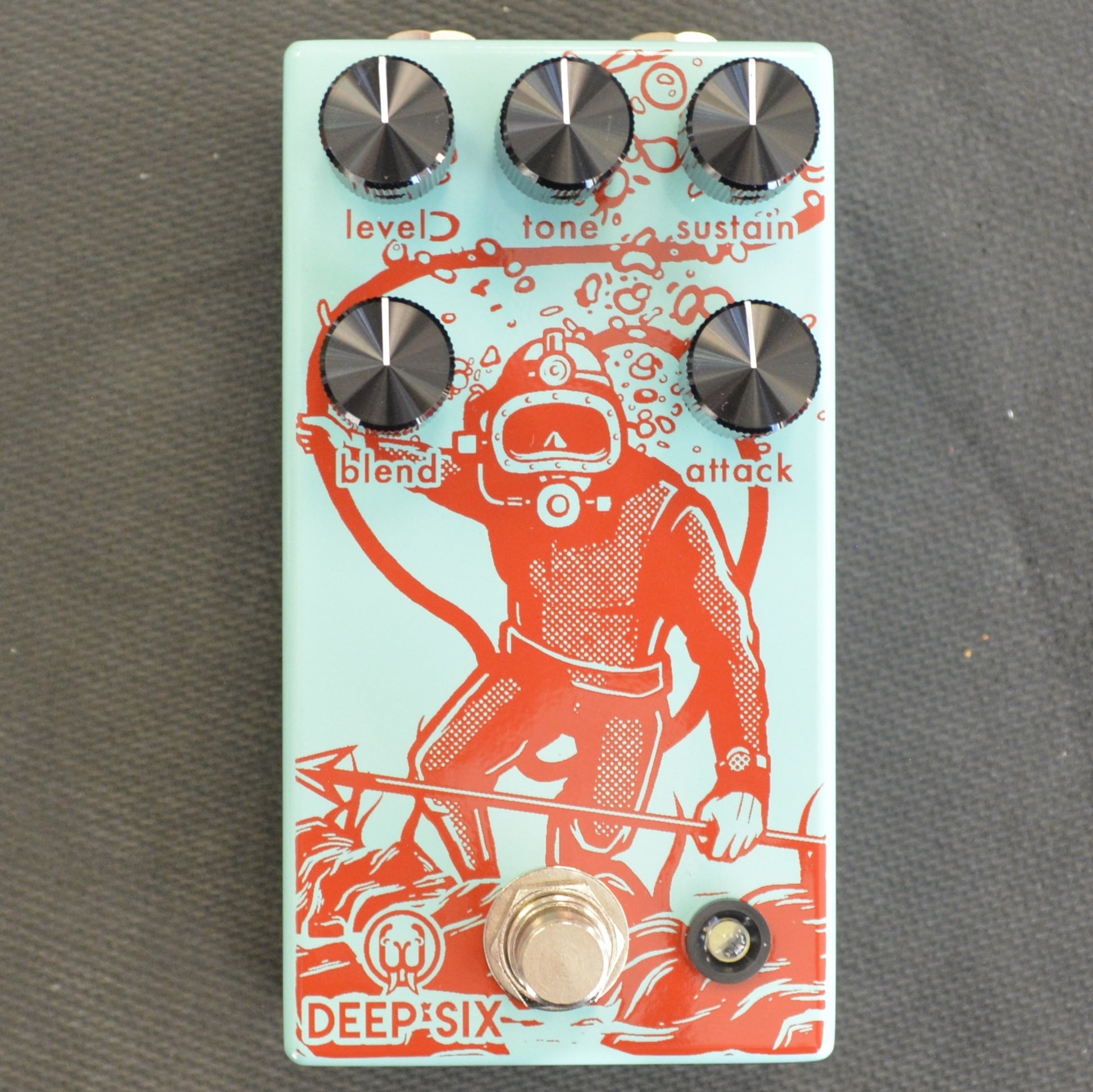 deep six pedal Walrus Audio Deep Six Compressor V3 – Matt's Guitars