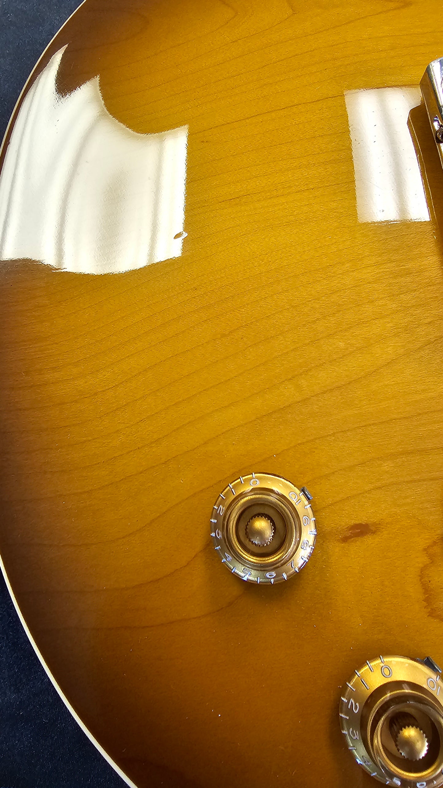 Gibson Les Paul Classic Honey burst 2001 w/ Suhr Thornbucker