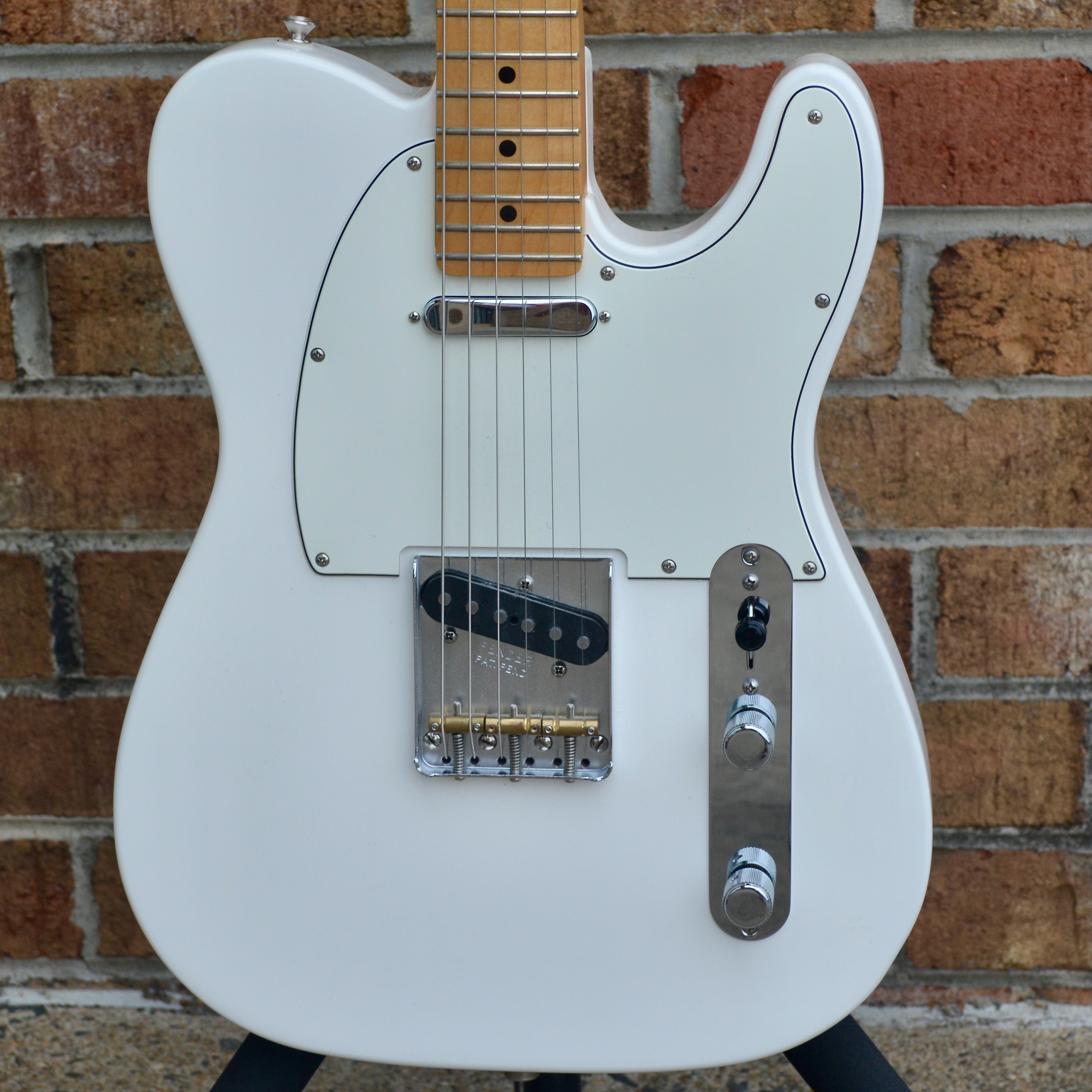 Fender Player Telecaster®, Maple Fingerboard, Polar White – Matt's