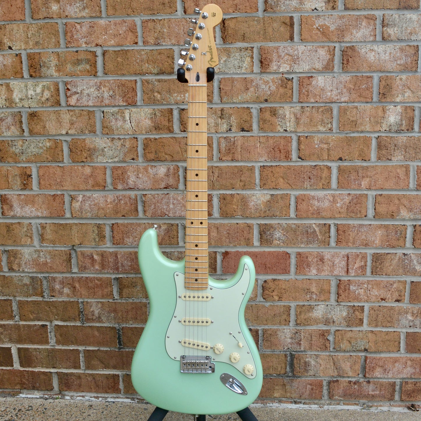 Fender Limited Edition Player Stratocaster Sea Foam Pearl