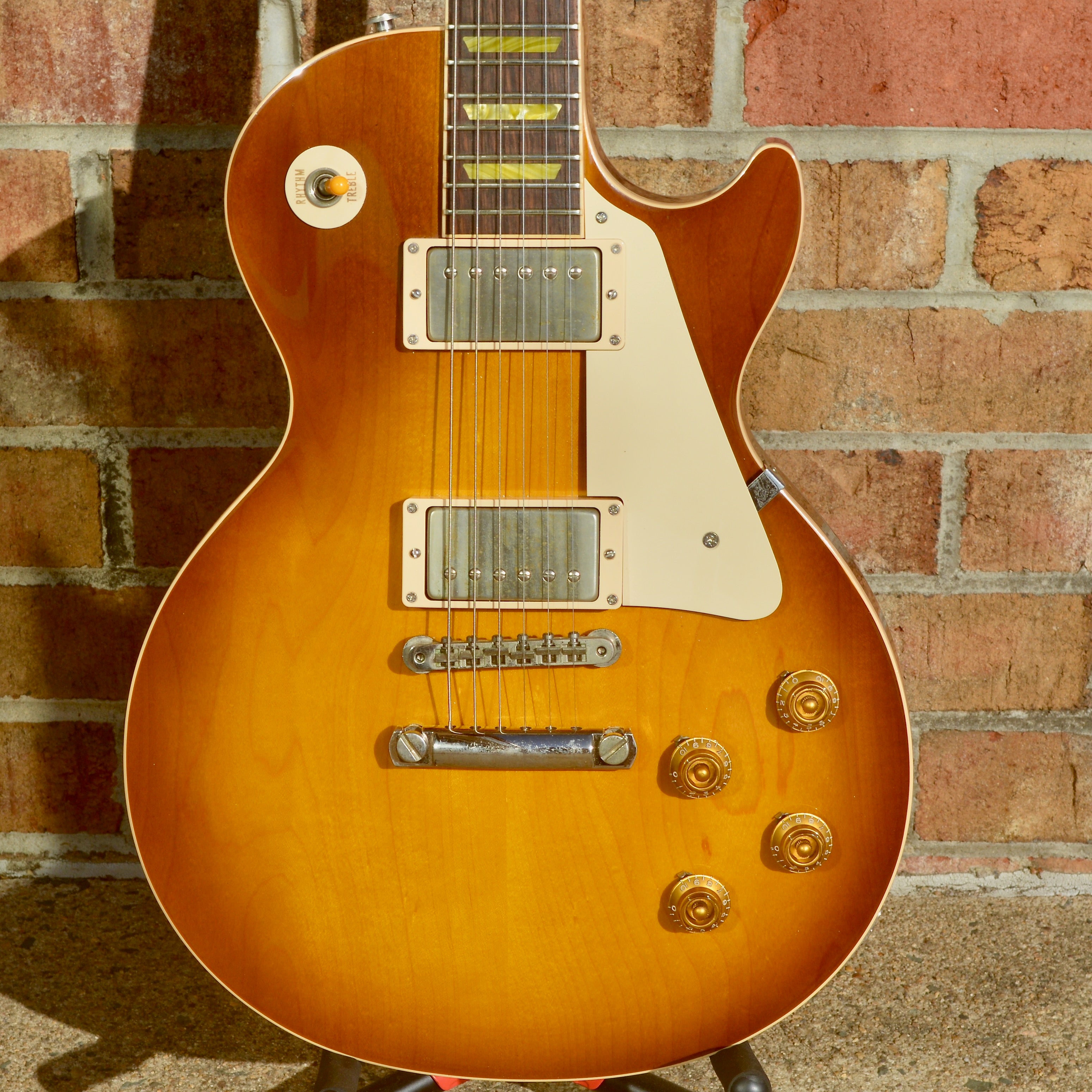 Gibson les deals paul classic 2001