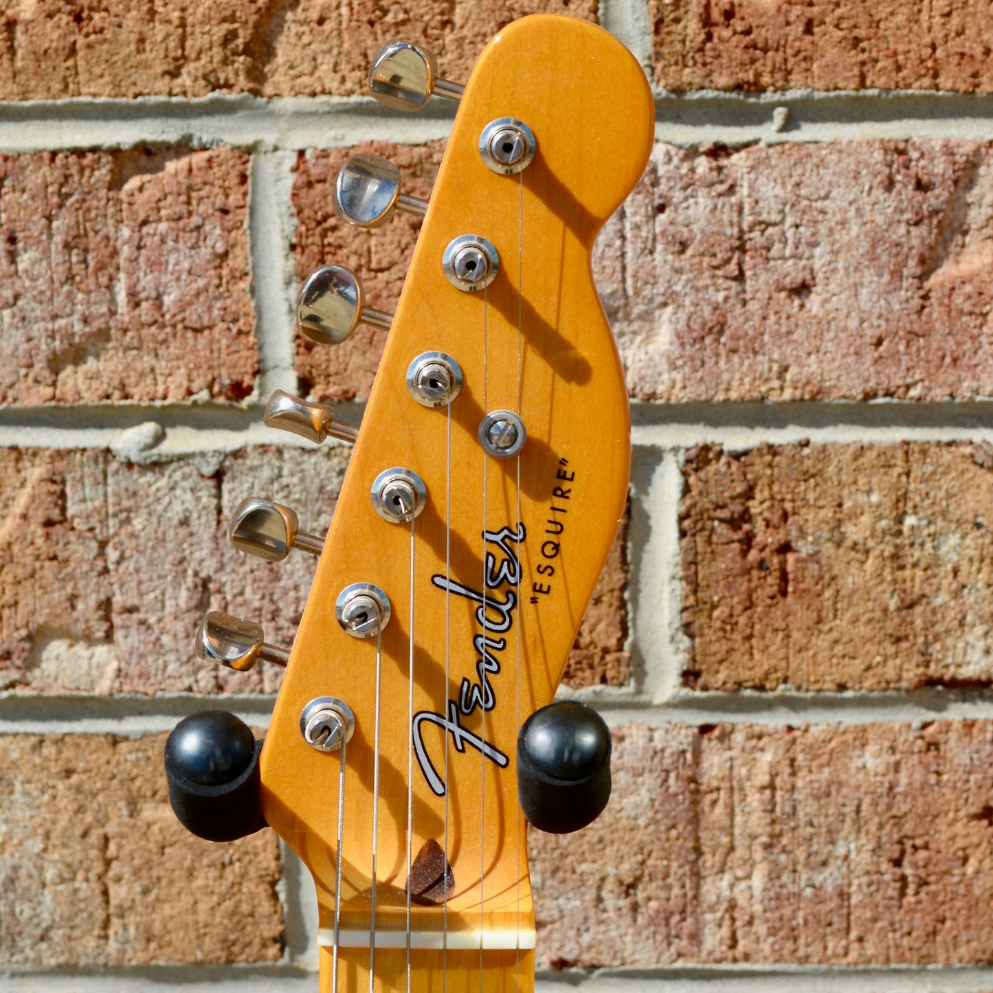Fender 70th Anniversary Esquire®, Maple Fingerboard, Surf Green