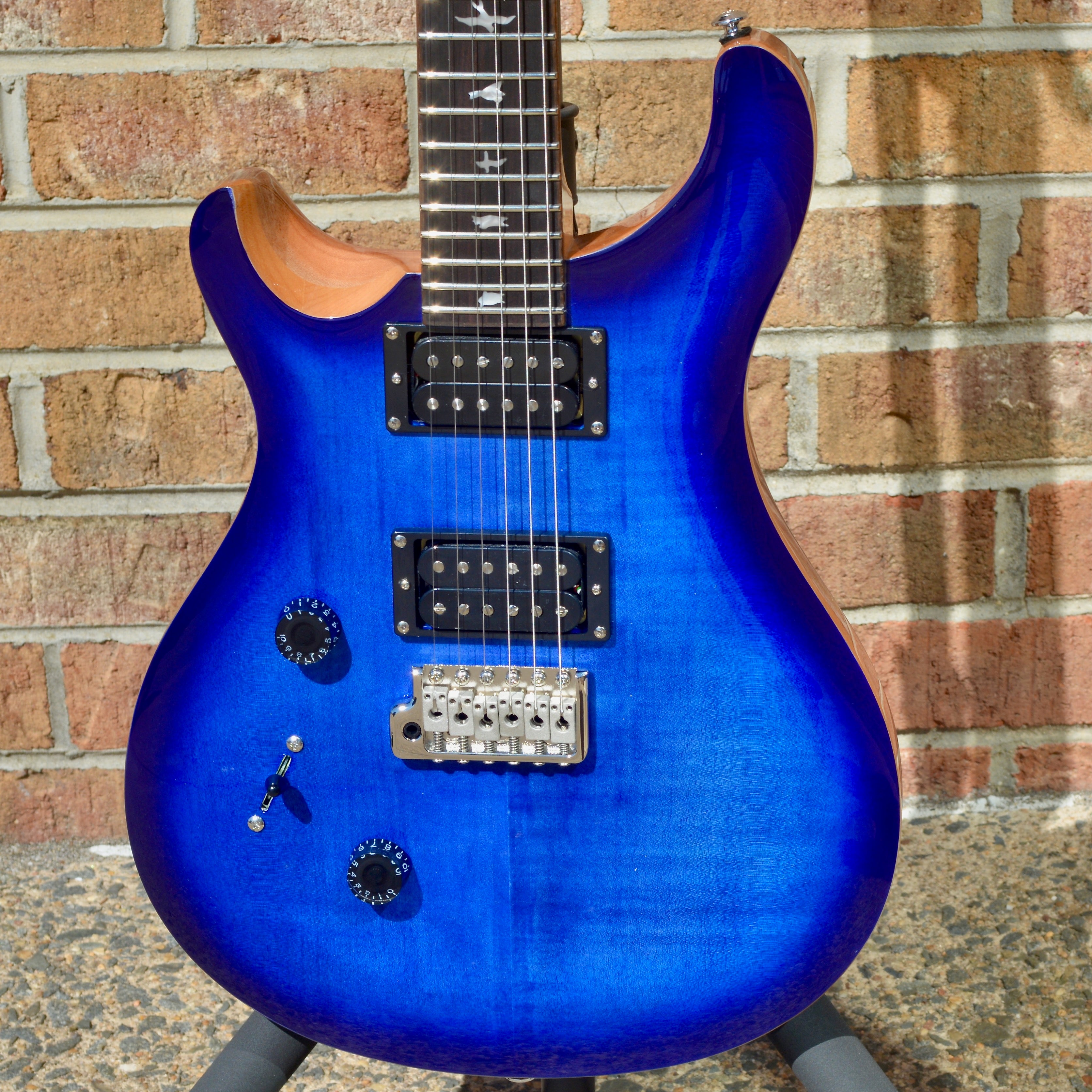 PRS SE Custom 24 Lefty Faded Blue Burst – Matt's Guitars