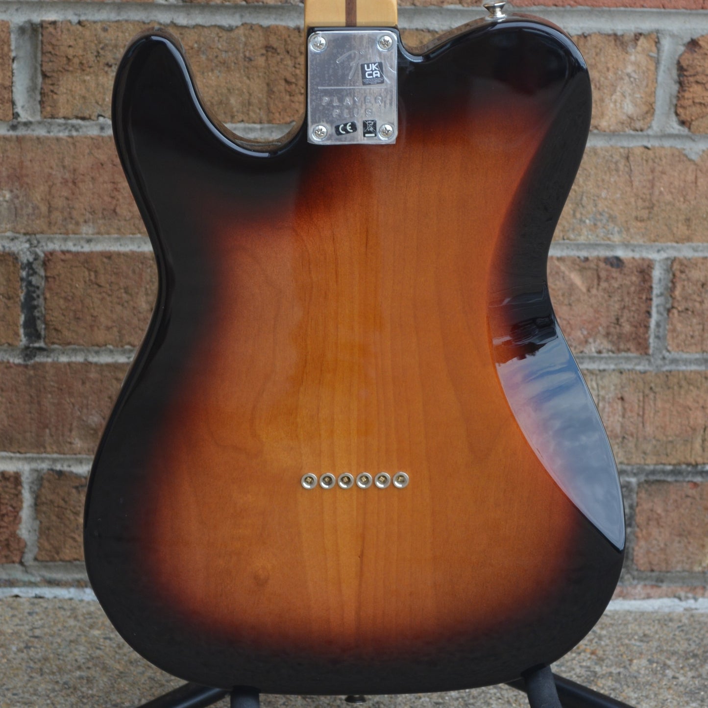 Fender Player Plus Telecaster 2022 3-Color Sunburst