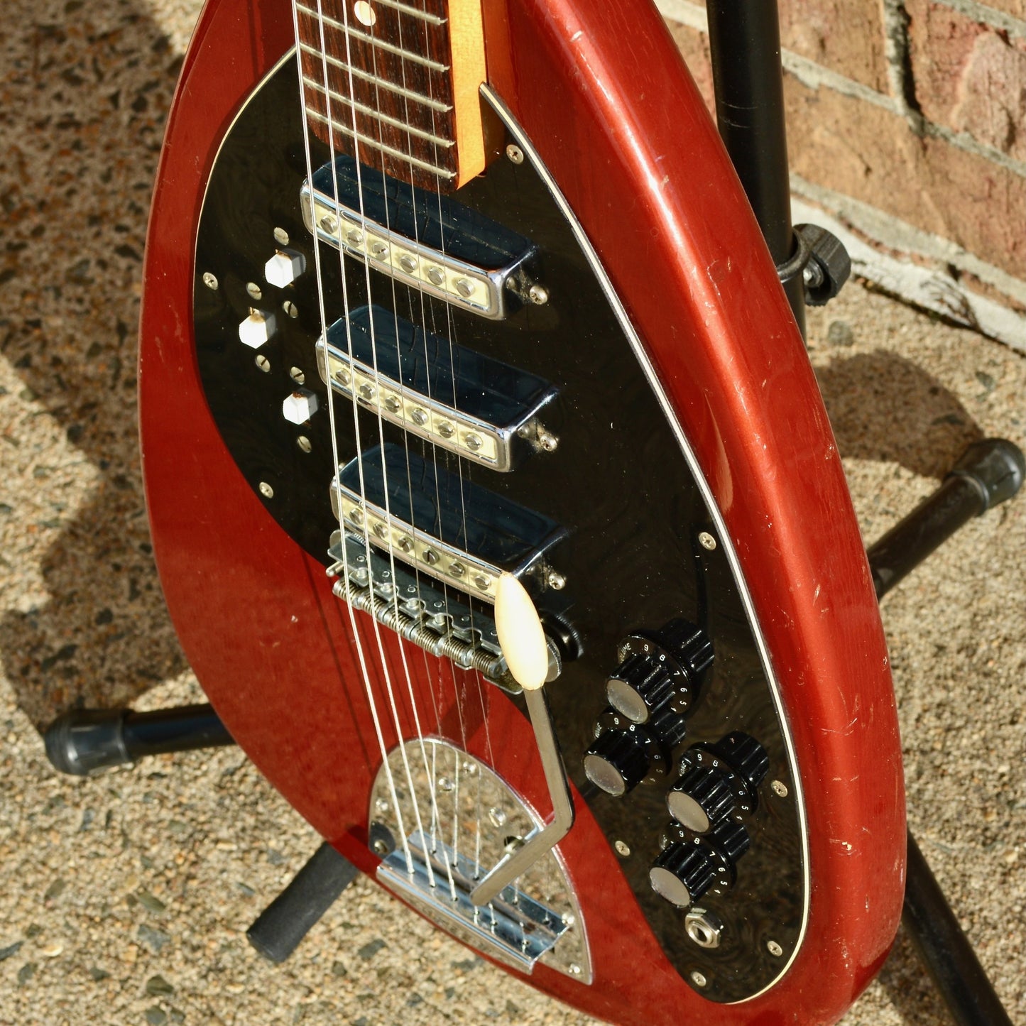 KAPA USED Minstrel Teardrop 1960's Red