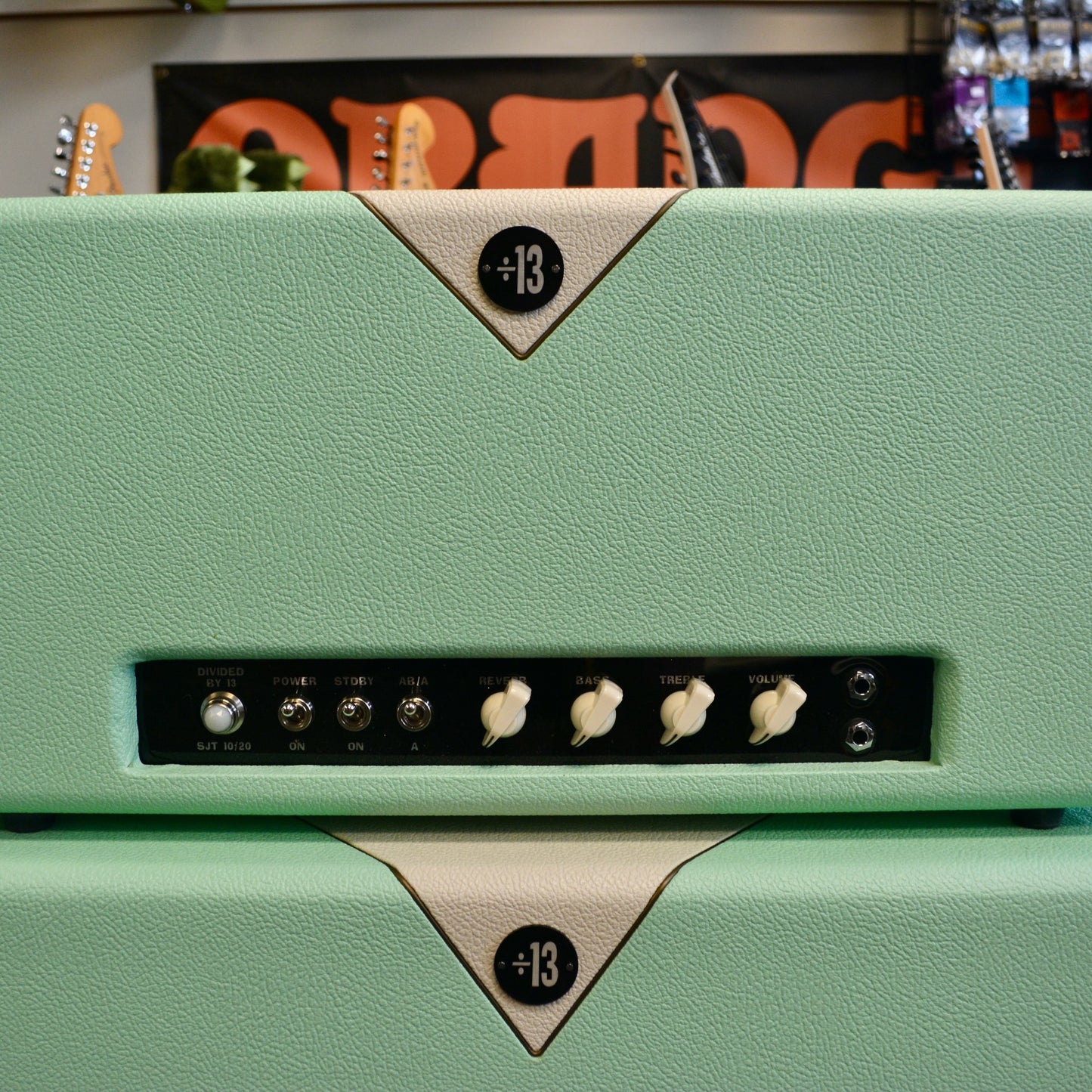 Divided By 13 SJT 10/20 w/ matching 1x12 Surf Green/White