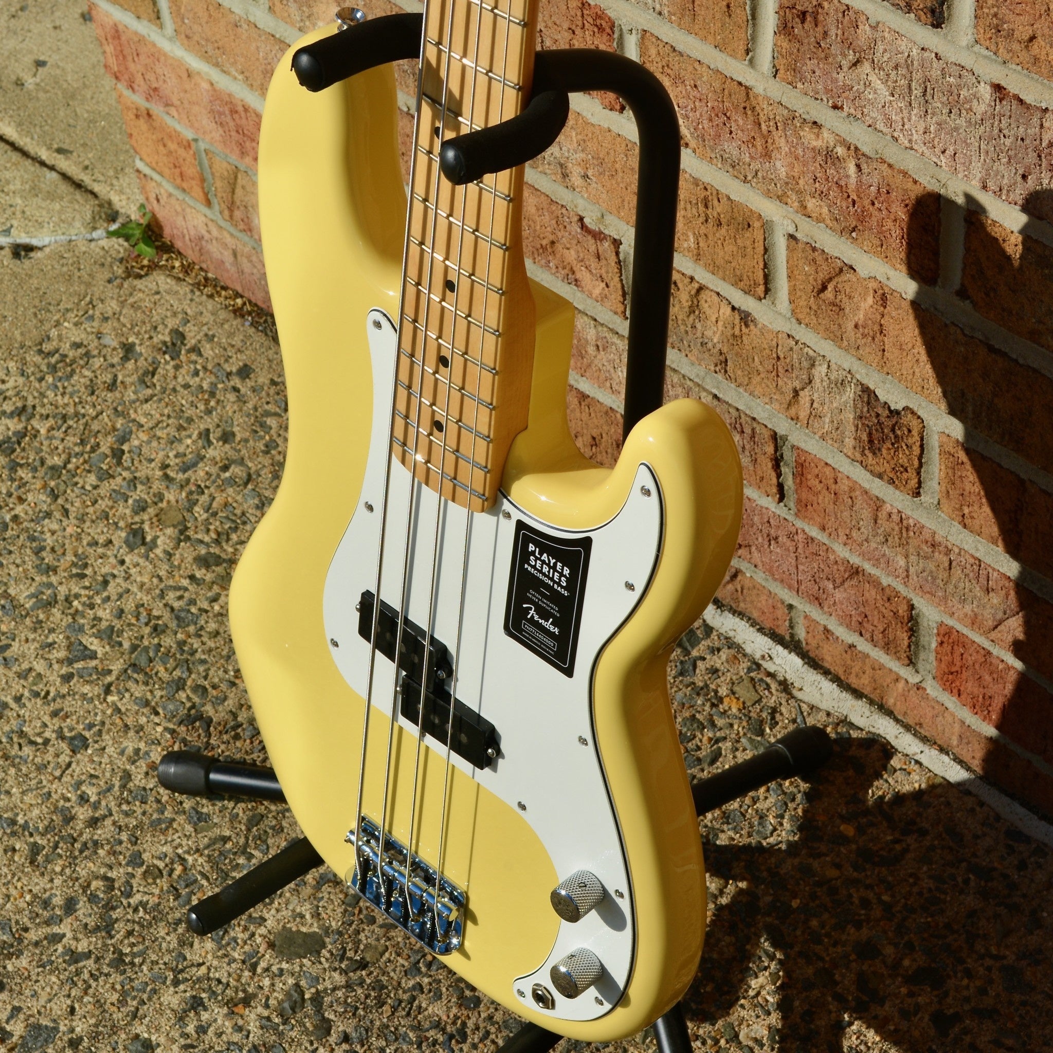 Fender bass deals player series