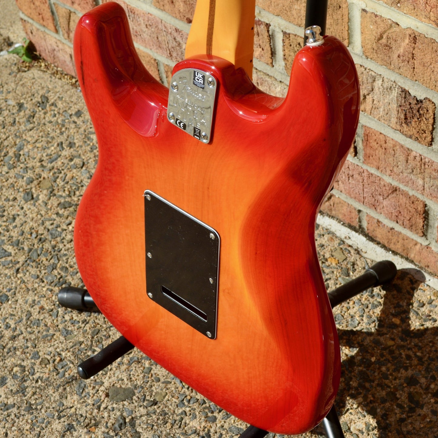 Fender American Ultra Luxe Stratocaster®, Maple Fingerboard, Plasma Red Burst