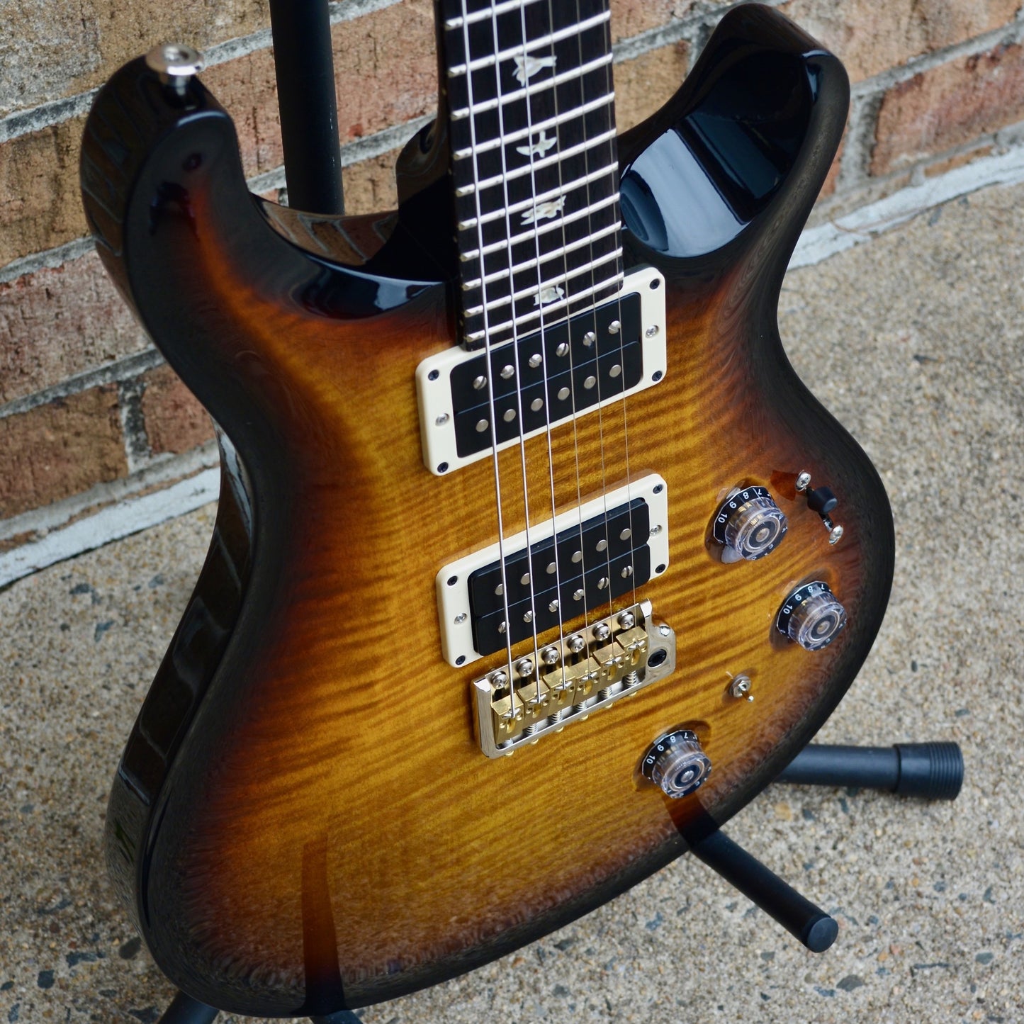 2022 PRS Custom 24 Piezo Tri Color Burst