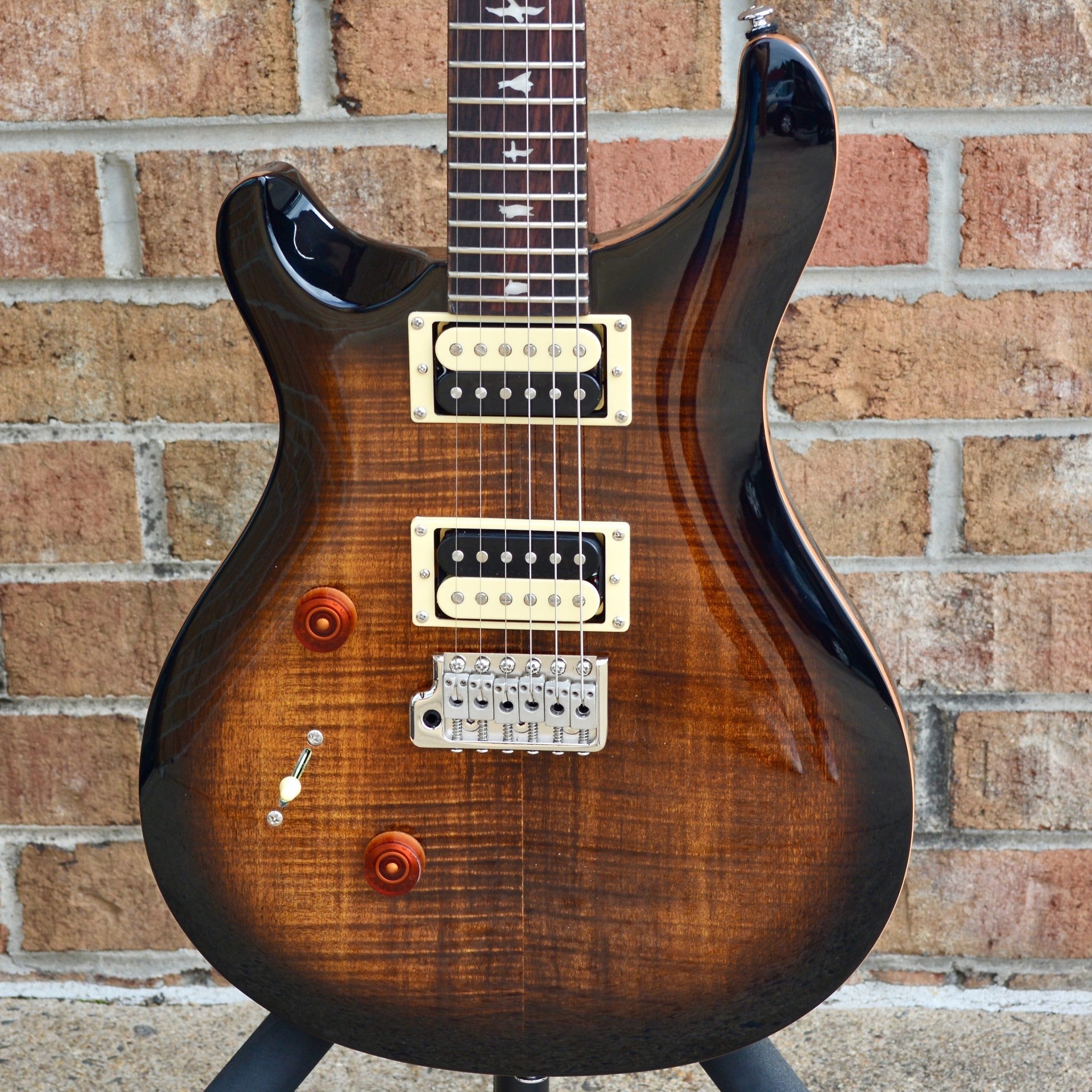 PRS SE Custom 24 Lefty Black Gold Sunburst – Matt's Guitars