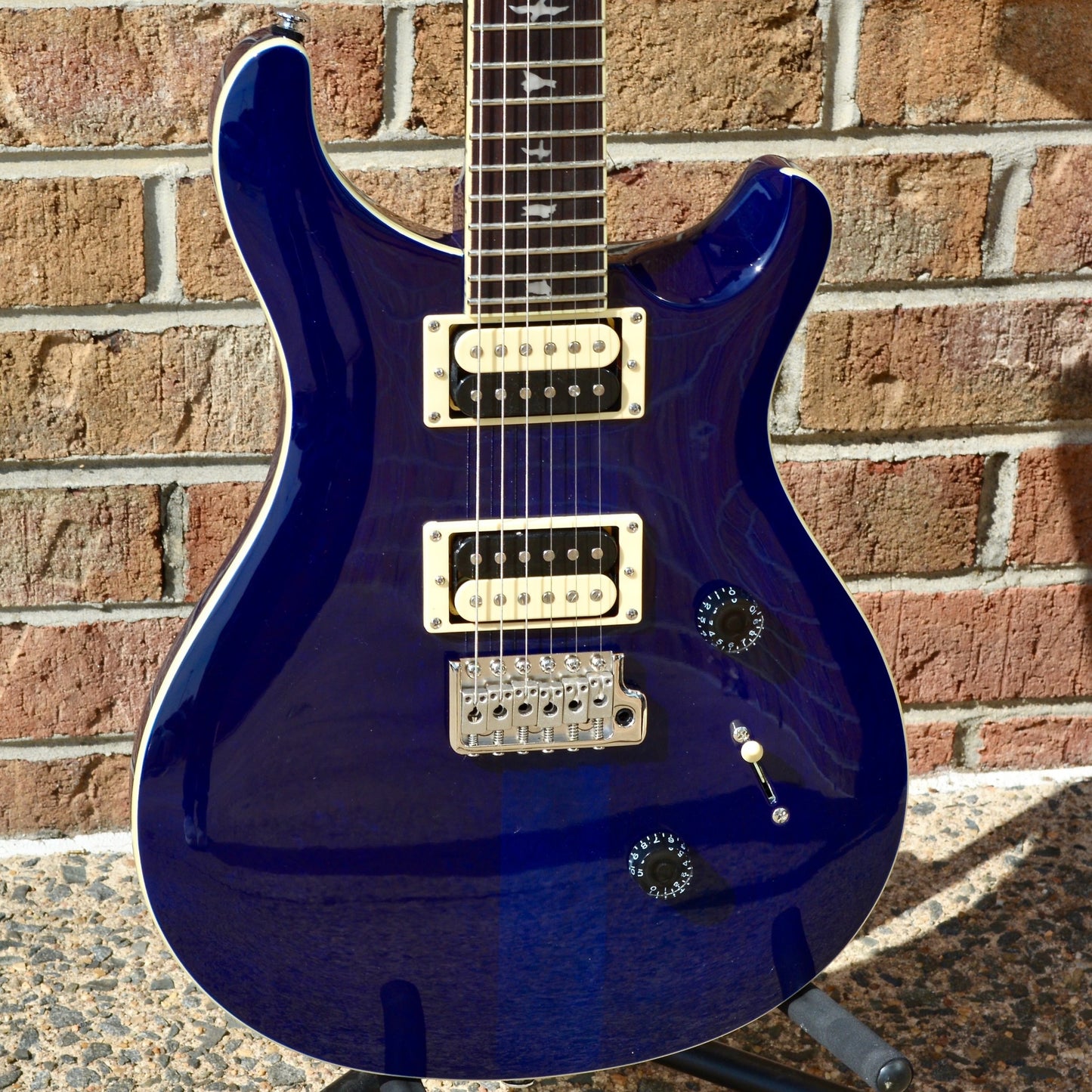 2022 PRS SE Standard 24 Translucent Blue