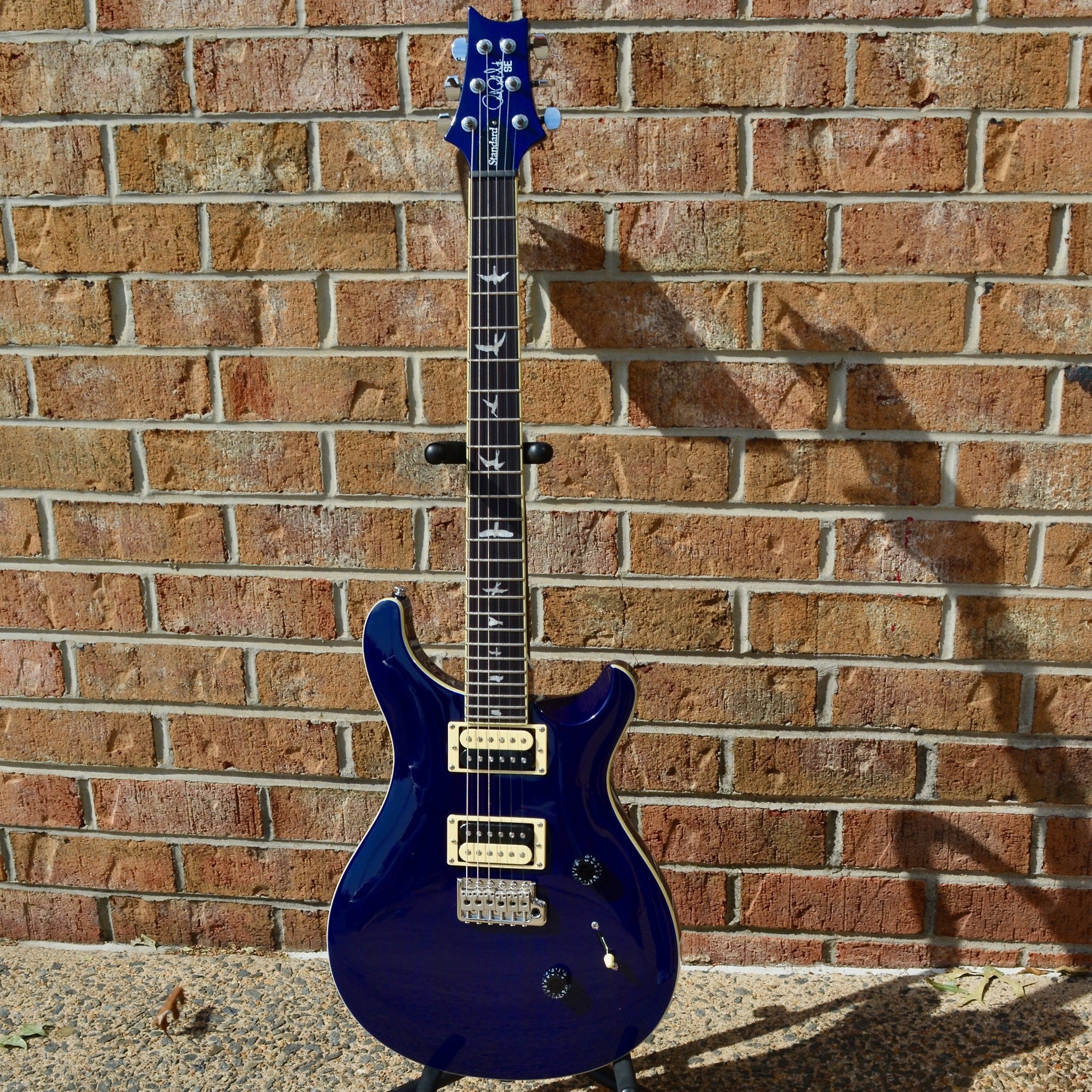 PRS SE Standard 24 Translucent Blue – Matt's Guitars