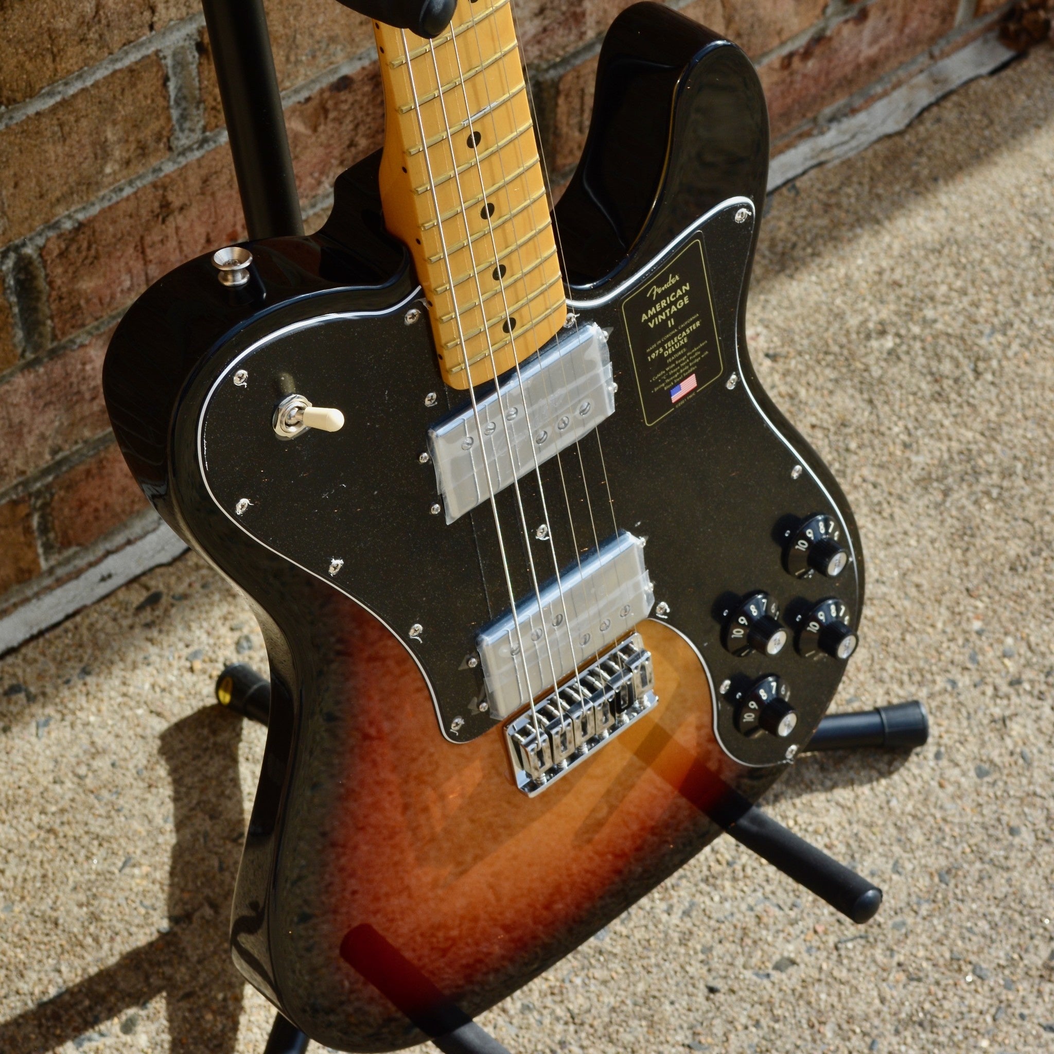 Fender American Vintage II 1975 Telecaster® Deluxe, Maple