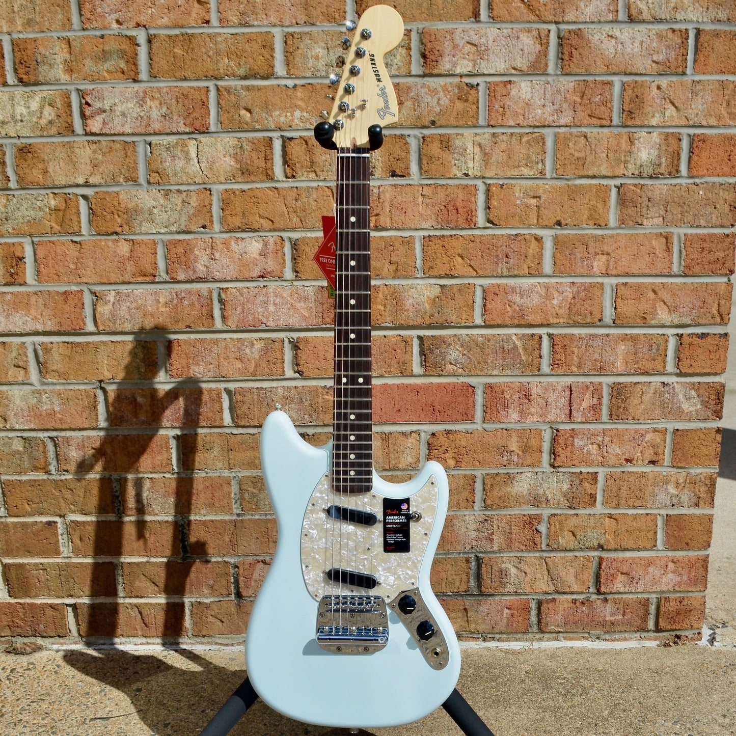 Fender American Performer Mustang, Rosewood Fingerboard, Sonic Blue