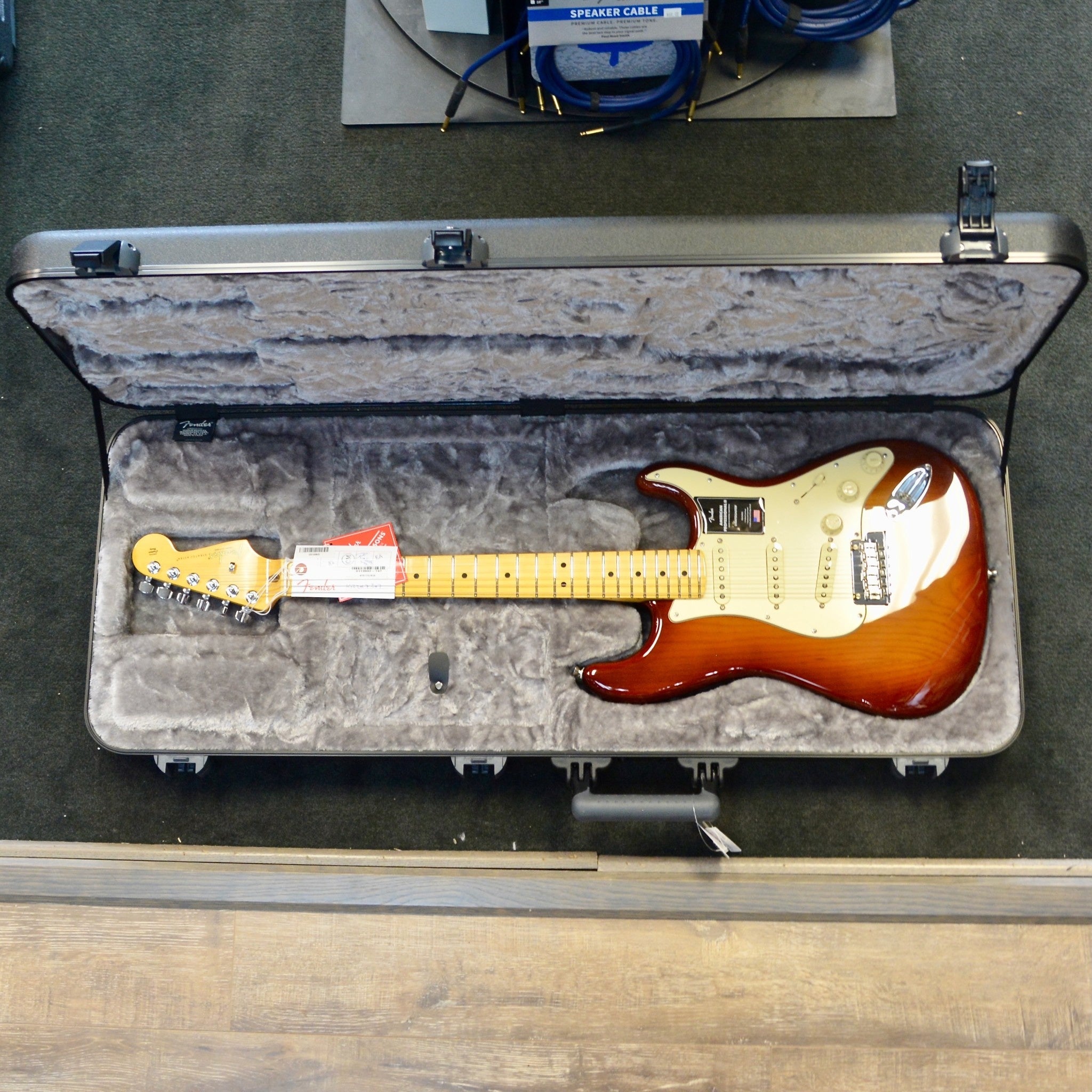 Fender American Professional II Stratocaster®, Maple Fingerboard