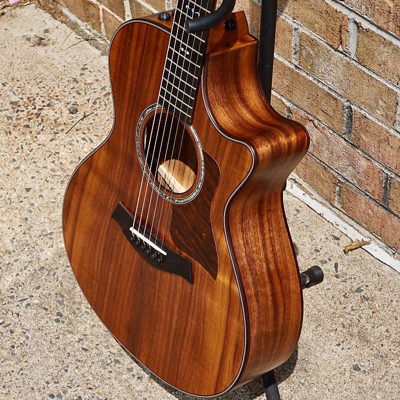 Taylor 722ce